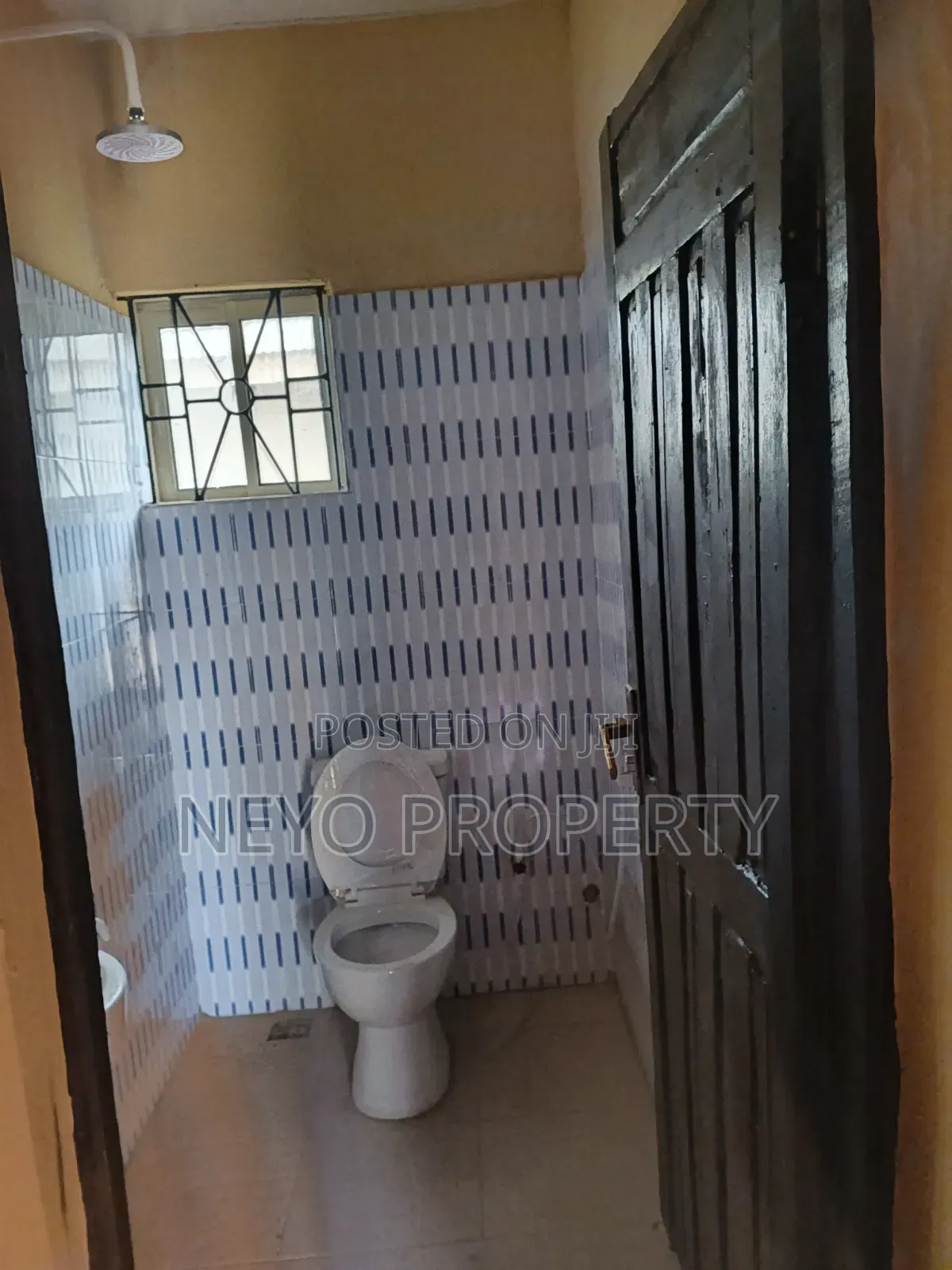 2bdrm Block of Flats in Banana Estate, Igbogbo for rent in Igbogbo