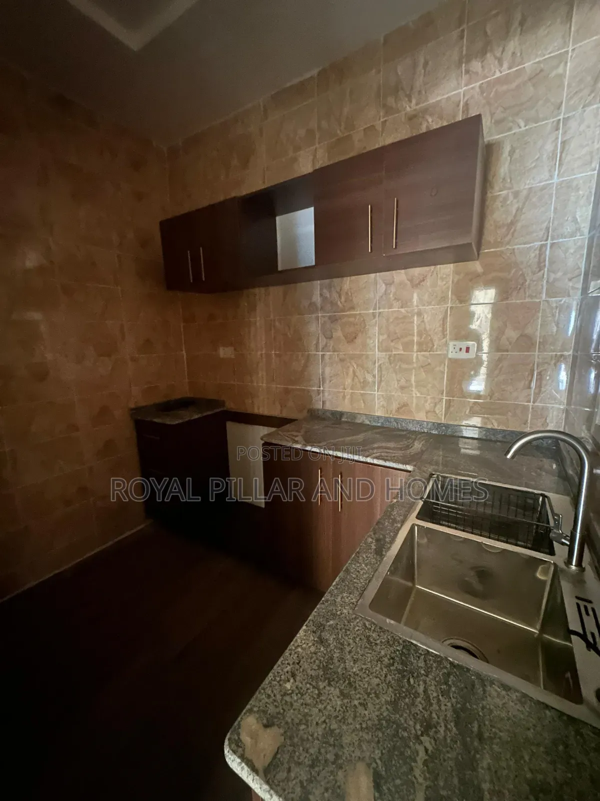 2bdrm Block of Flats in Lifecamp Close To for rent in Life Camp