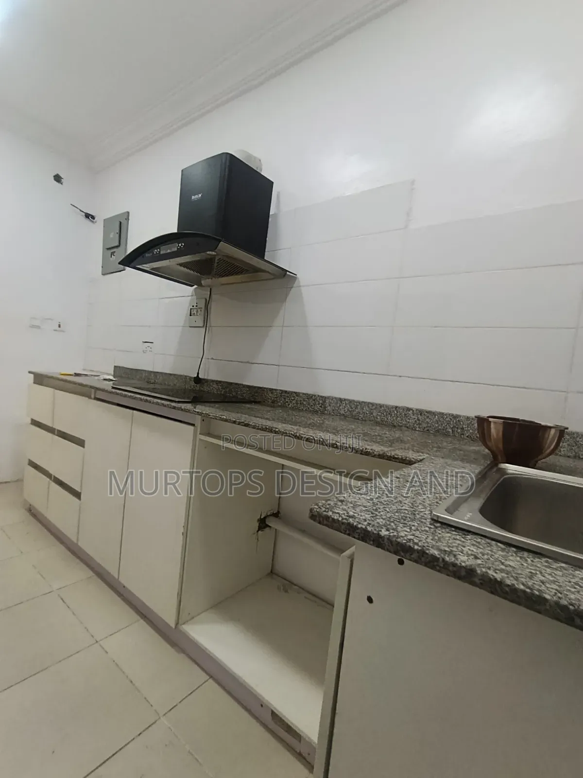 Mini Flat in Paradise 3, Chevron for rent in Chevron