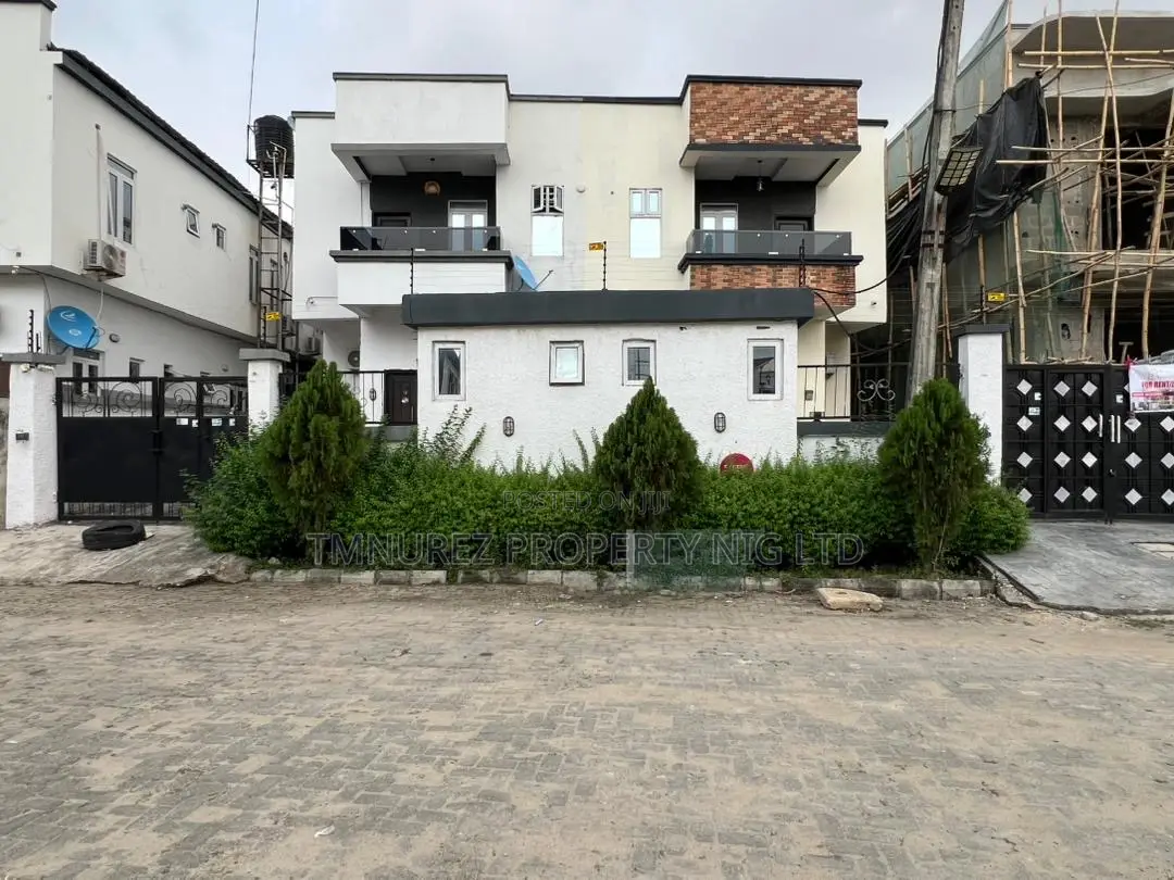 Furnished 4bdrm Duplex in Ikota for rent in Ikota