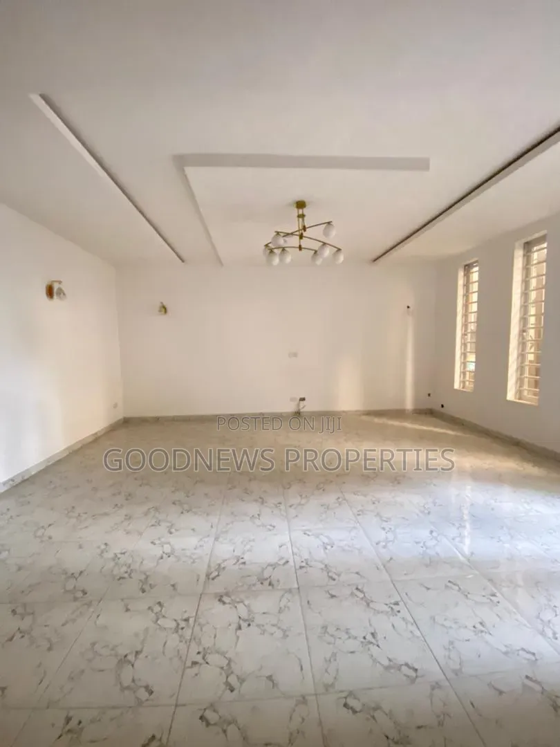 4bdrm Duplex in Oba Avenue, Lekki, Ikota for sale in Ikota