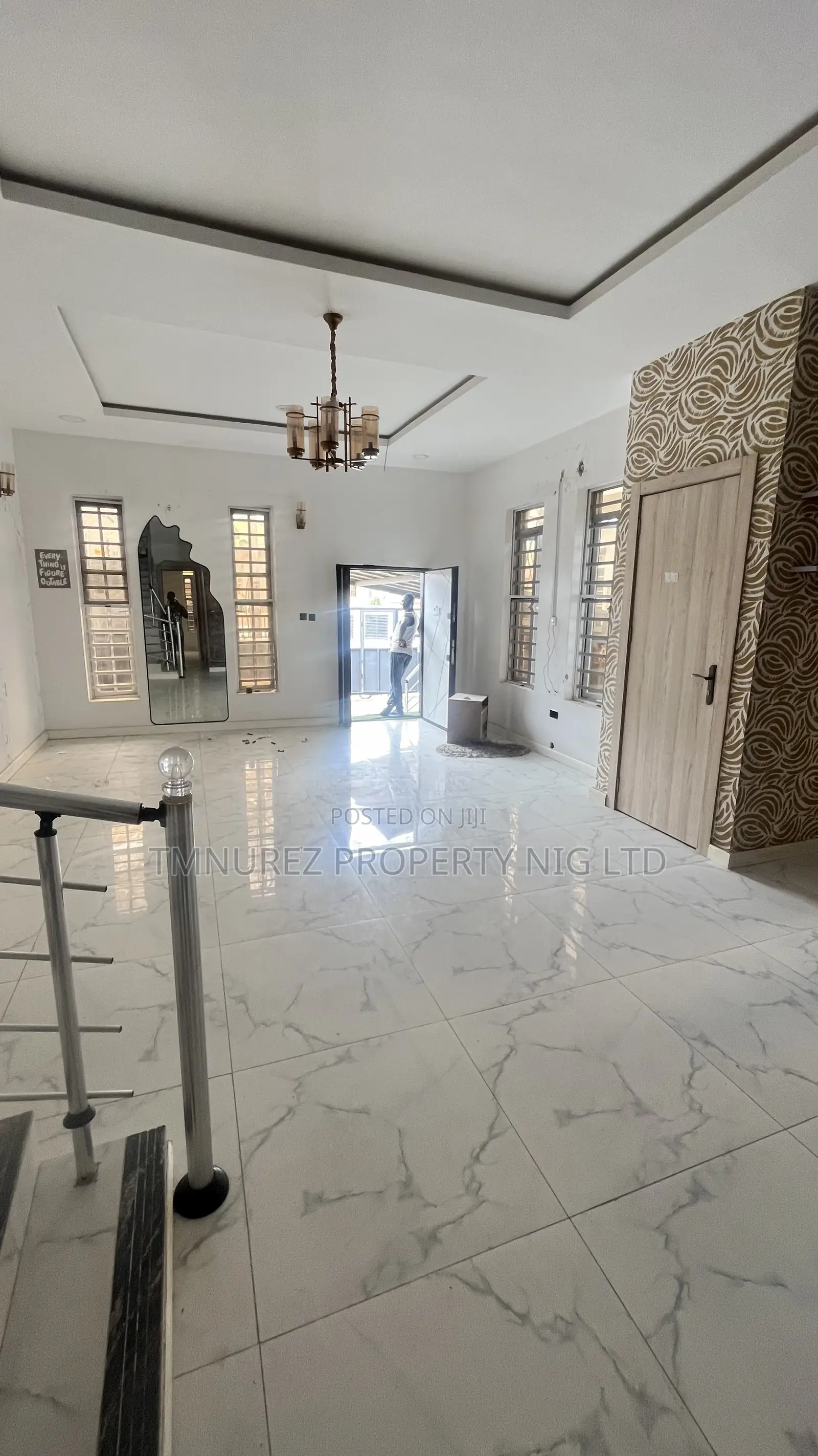 4bdrm Duplex in Ikota Estate for rent in Ikota