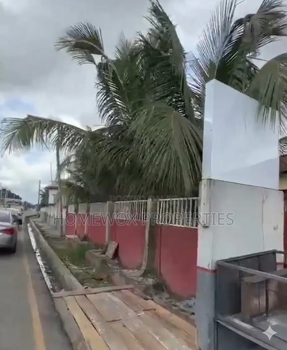 2.8m Plots of Warehouse Available in Port Harcourt Gra in Aba Expressway