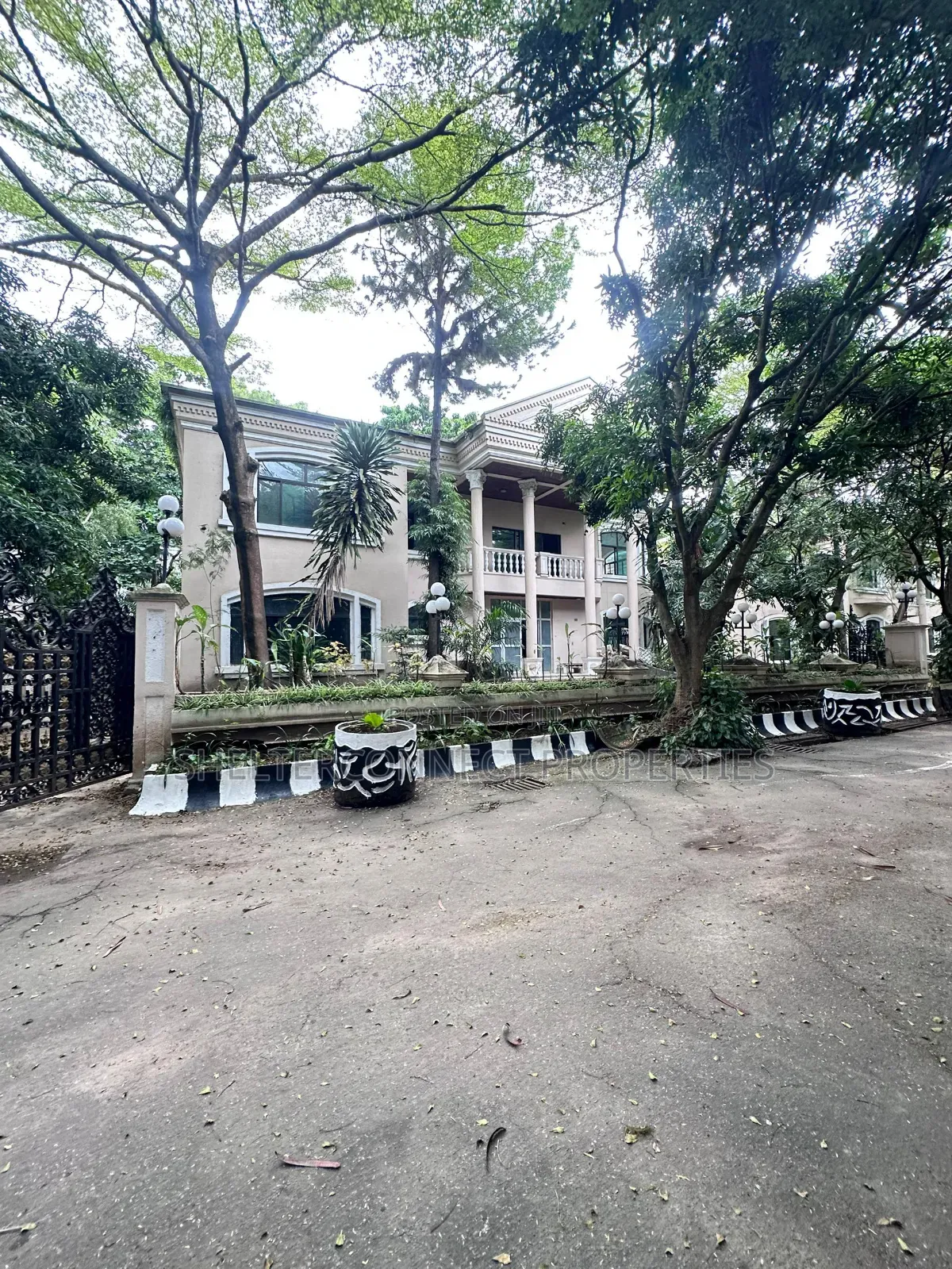 2bdrm Apartment in Lekki Expressway for rent in Lekki Expressway