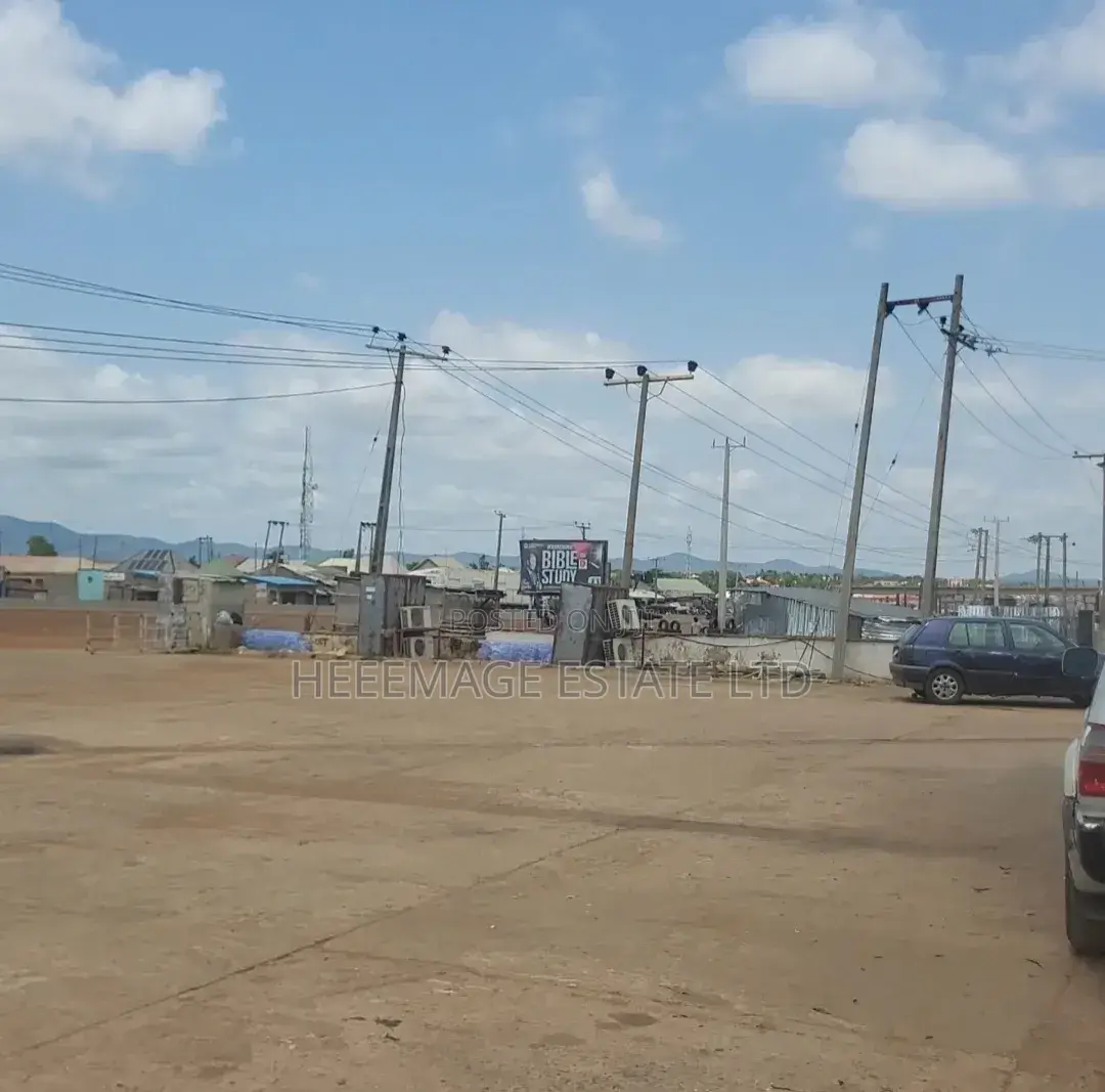 Filling Station in Gwagwalada in Giri