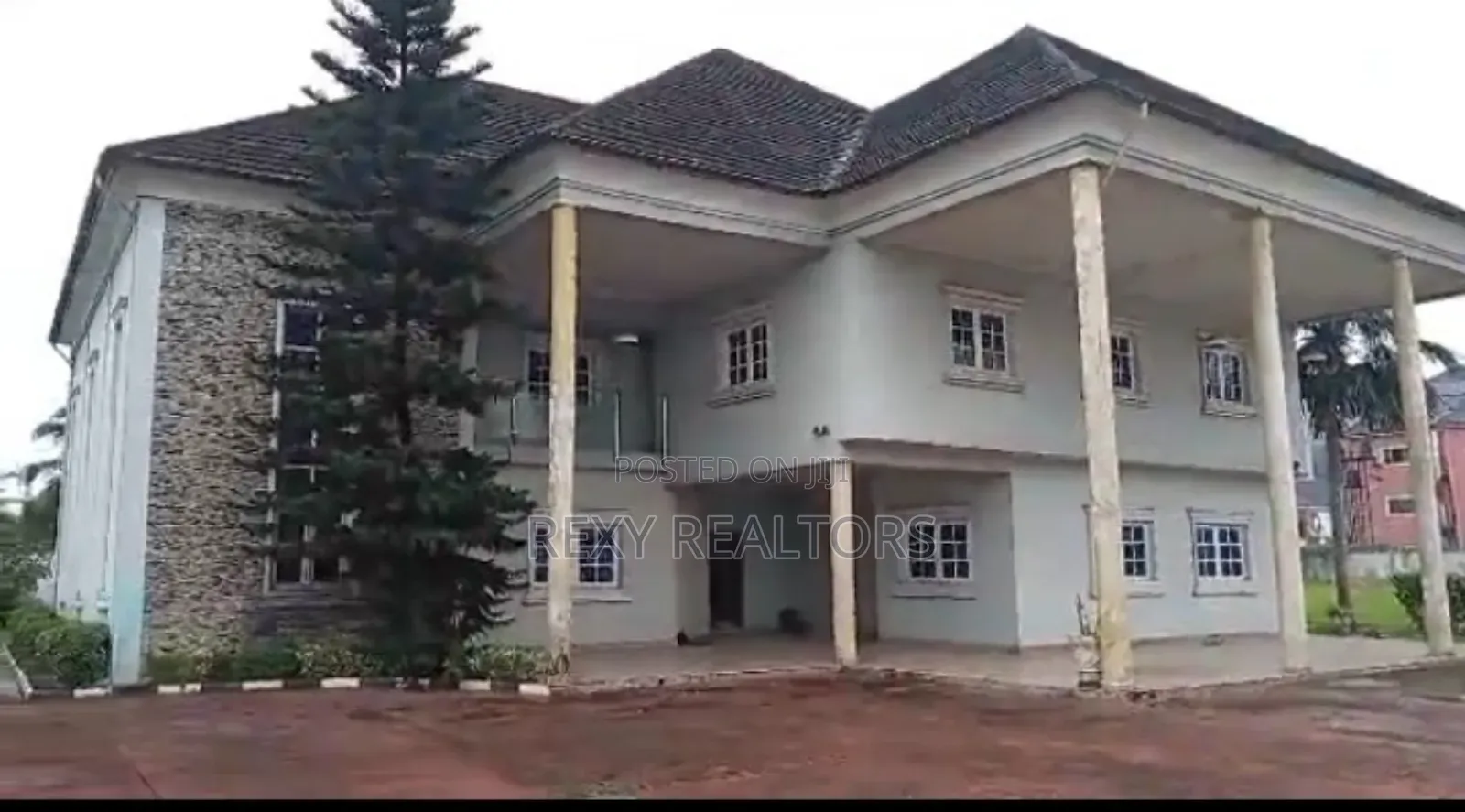 5bdrm Duplex in GRA Phase 3 / Port-Harcourt for sale in GRA Phase 3 / Port-Harcourt
