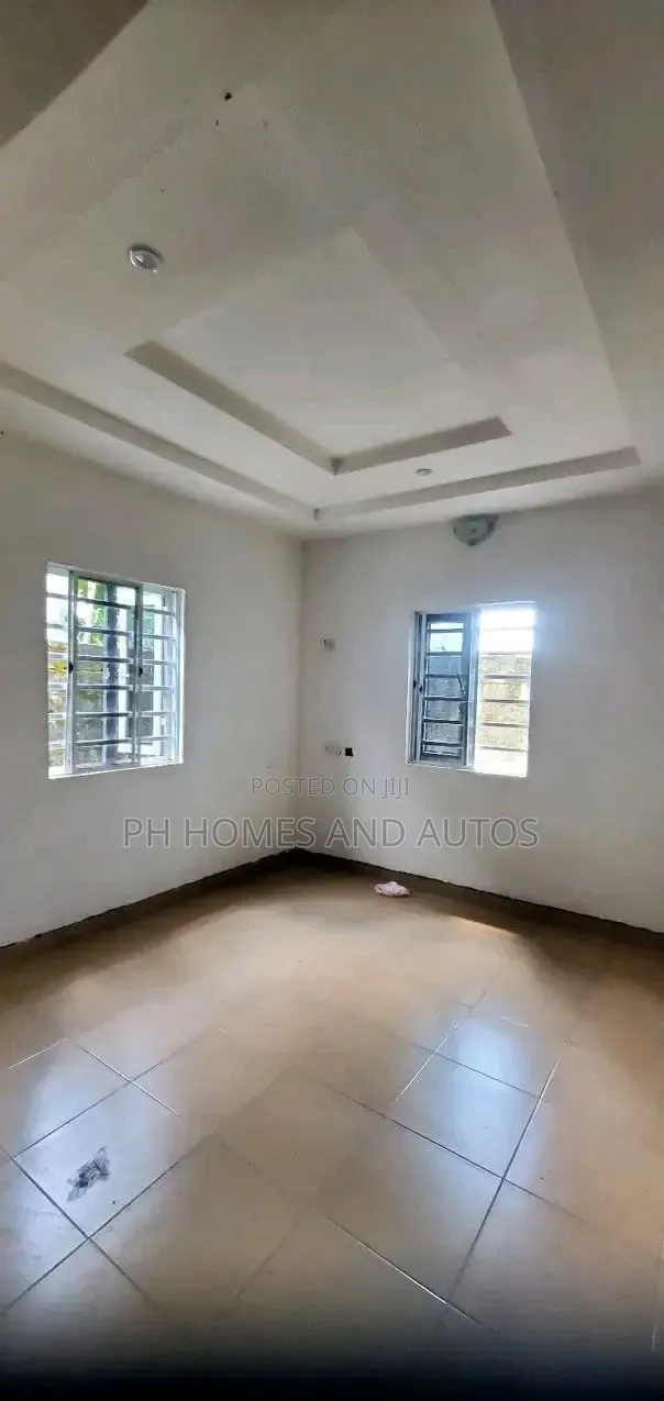 2bdrm Apartment in Peter Odili Road, Trans Amadi for rent in Trans Amadi