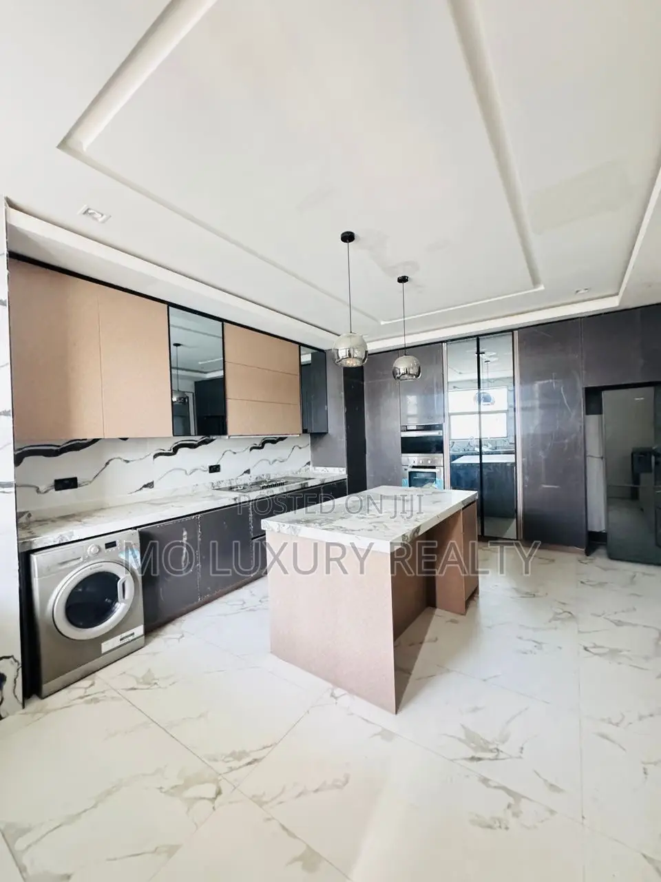 3bdrm Apartment in Osapa london for rent in Osapa london