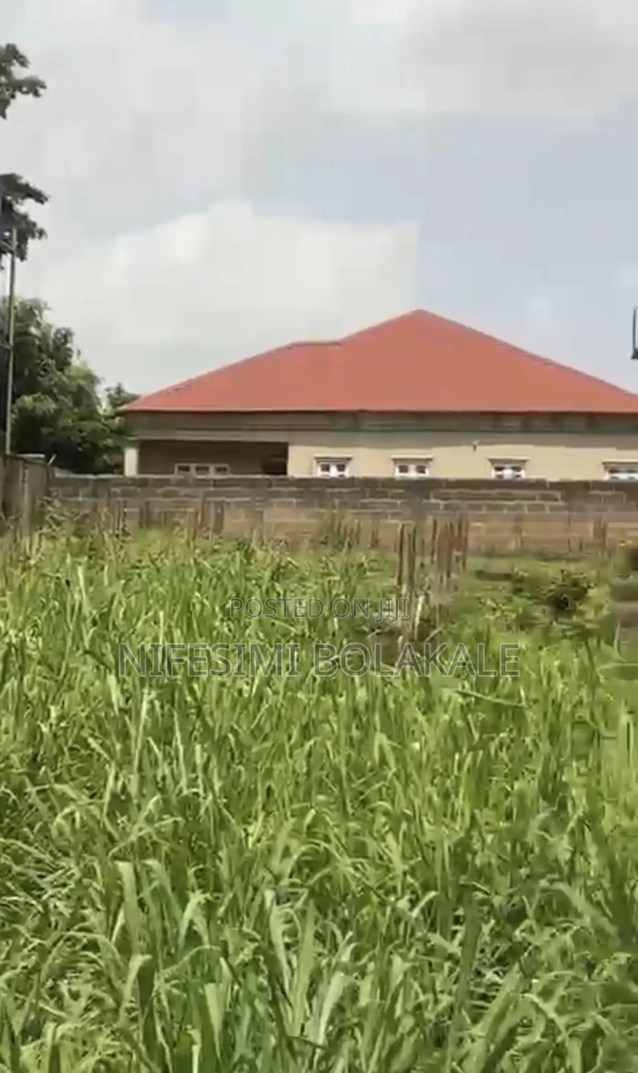 684sqm Fenced and Gated Land at Kolapo Ishola Gra, Akobo, Ibadan. in Akobo
