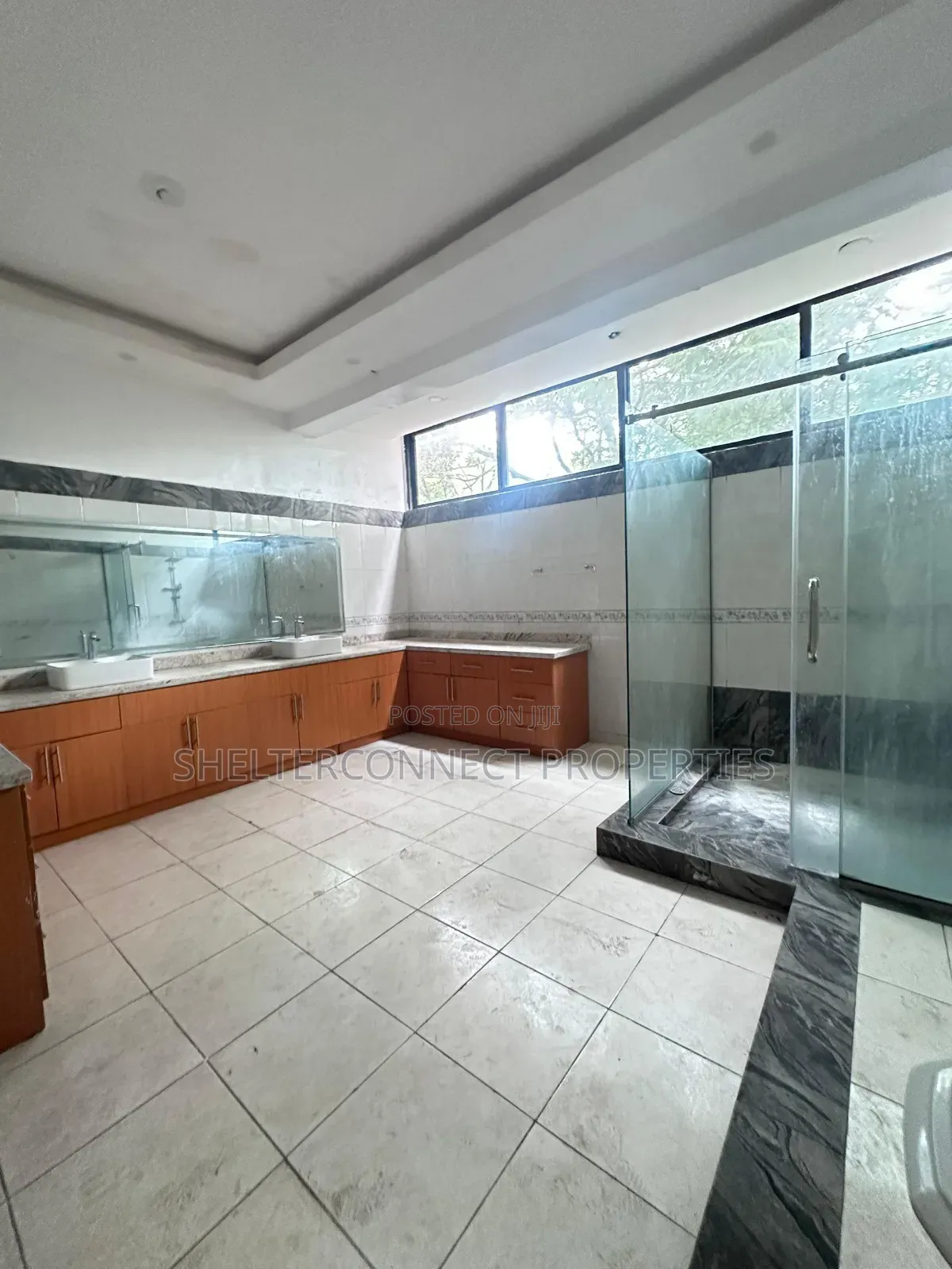 3bdrm Apartment in Lekki Expressway for rent in Lekki Expressway