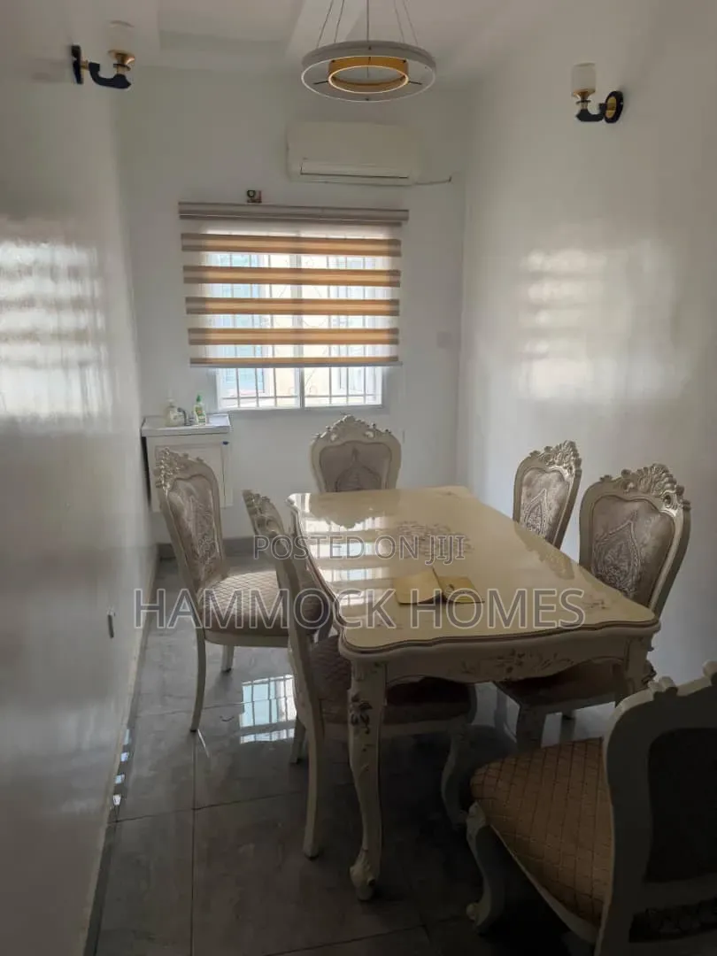 4bdrm Bungalow in Kolapo Ishola Gra, Akobo for rent in Akobo