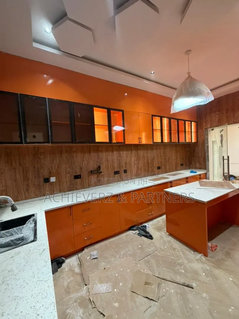 5bdrm Duplex in Asokoro for sale in Asokoro