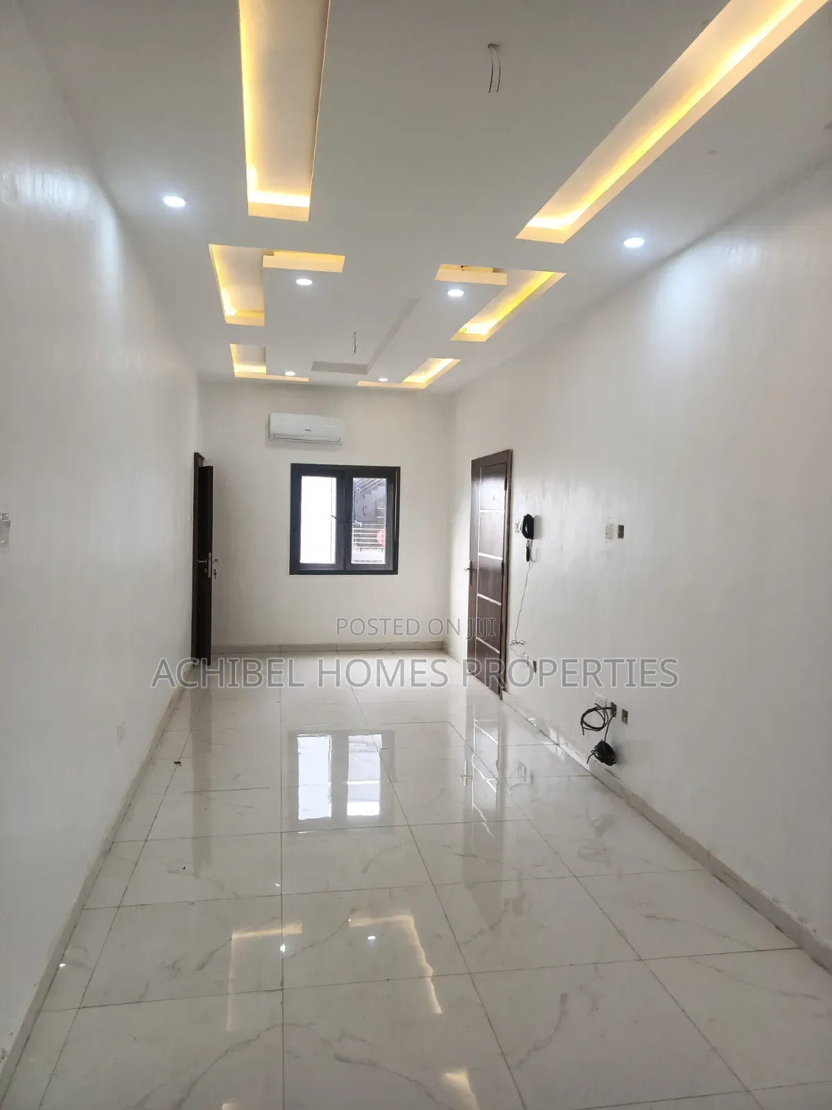 2bdrm Apartment in Ikoyi, Bourdillon for rent in Bourdillon