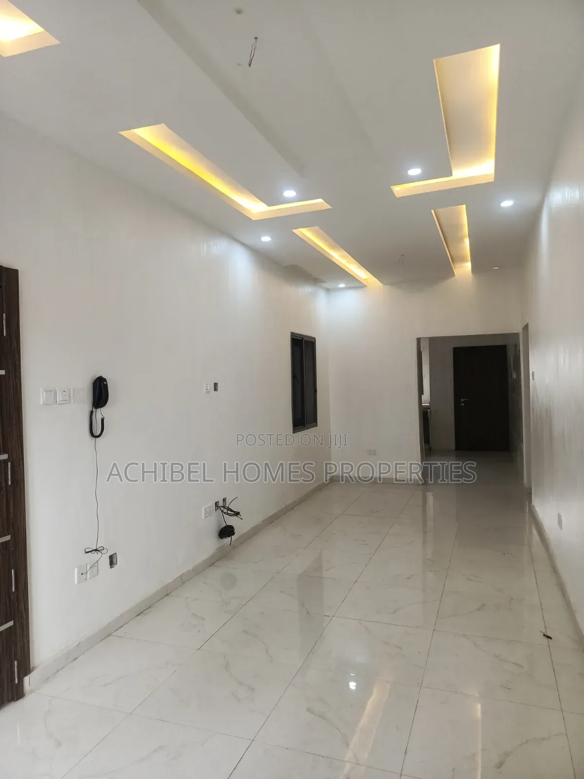 2bdrm Apartment in Ikoyi, Bourdillon for rent in Bourdillon