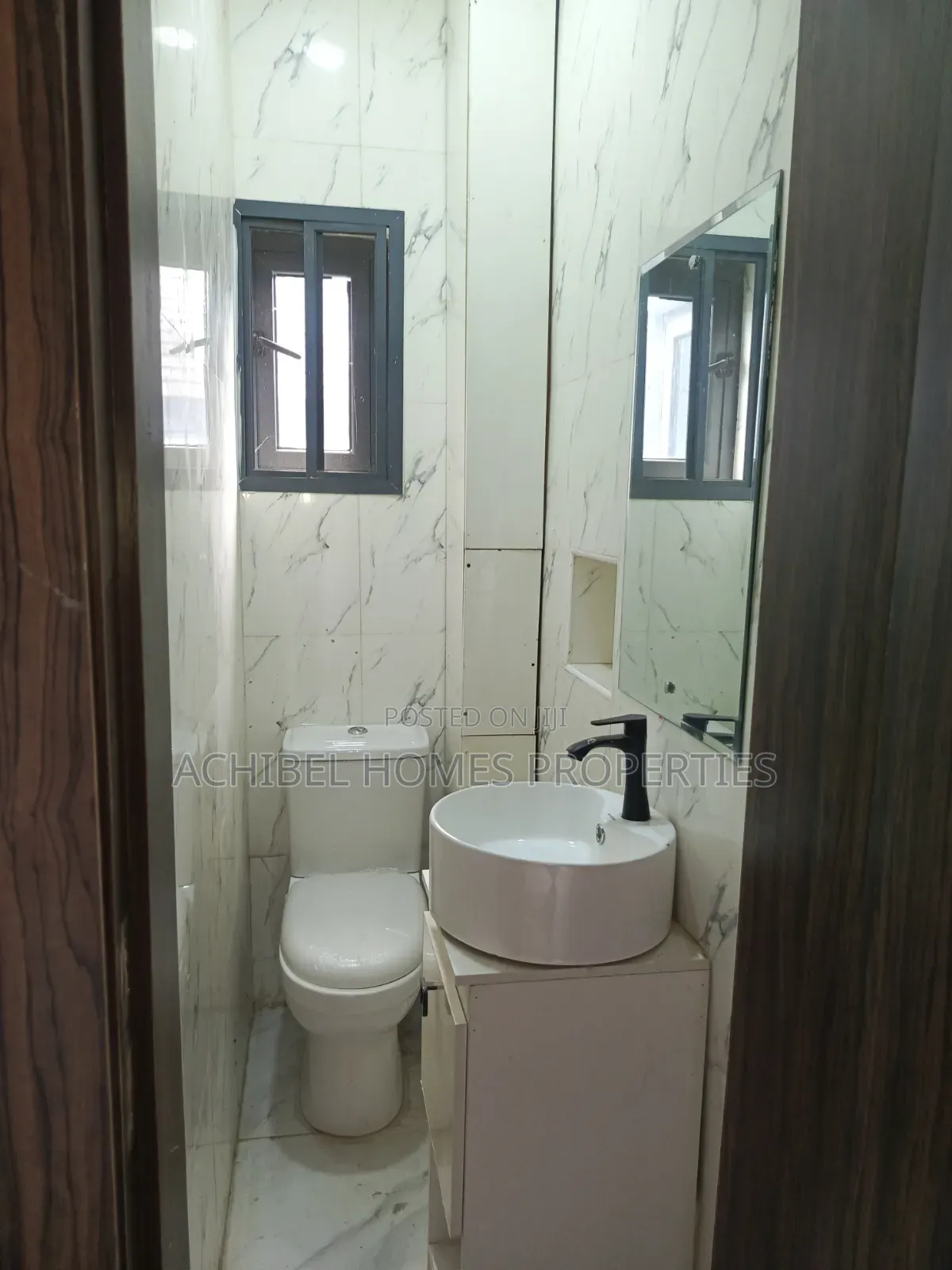 2bdrm Apartment in Ikoyi, Bourdillon for rent in Bourdillon