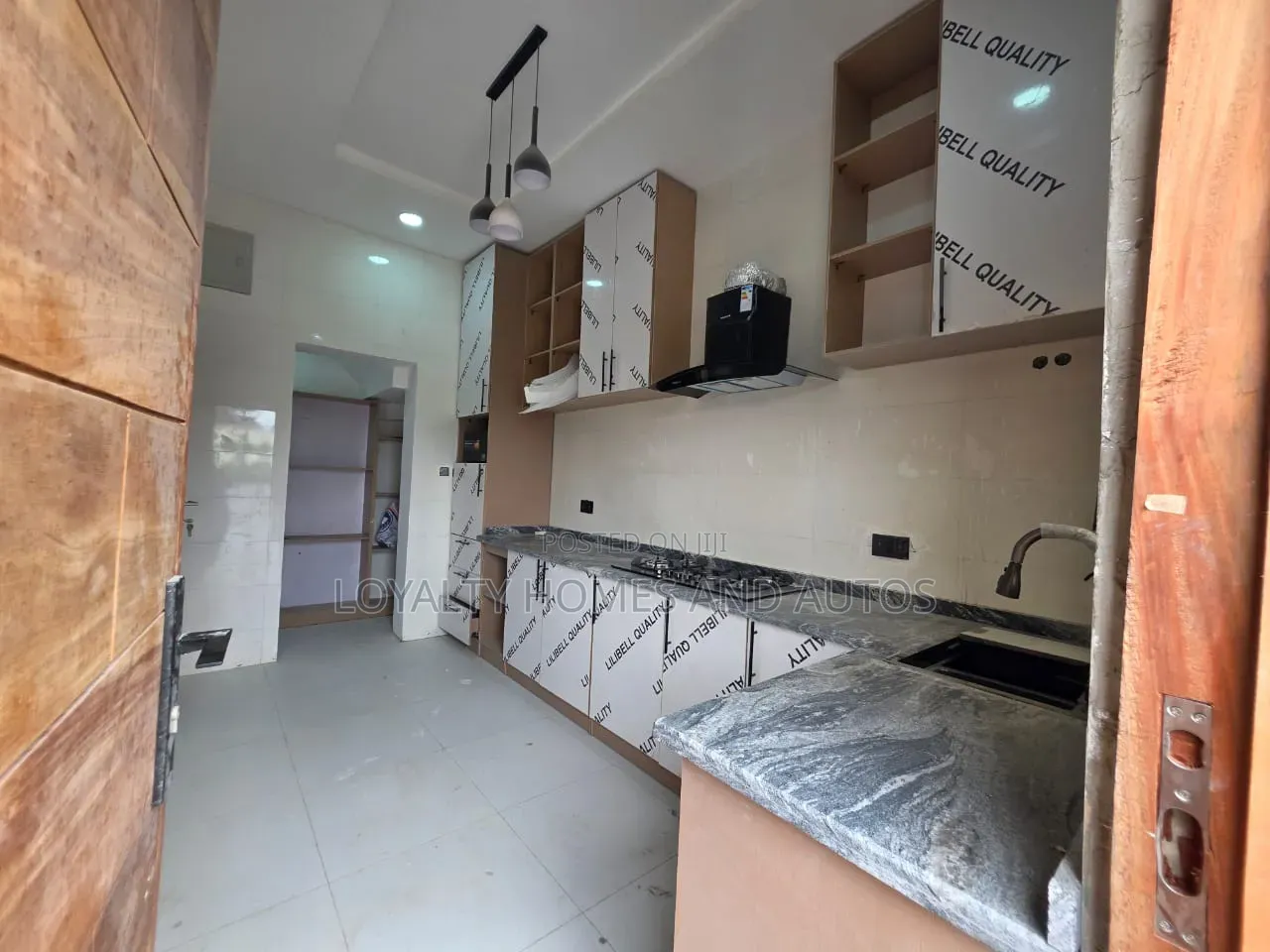 5bdrm Duplex in Ikate for sale in Ikate
