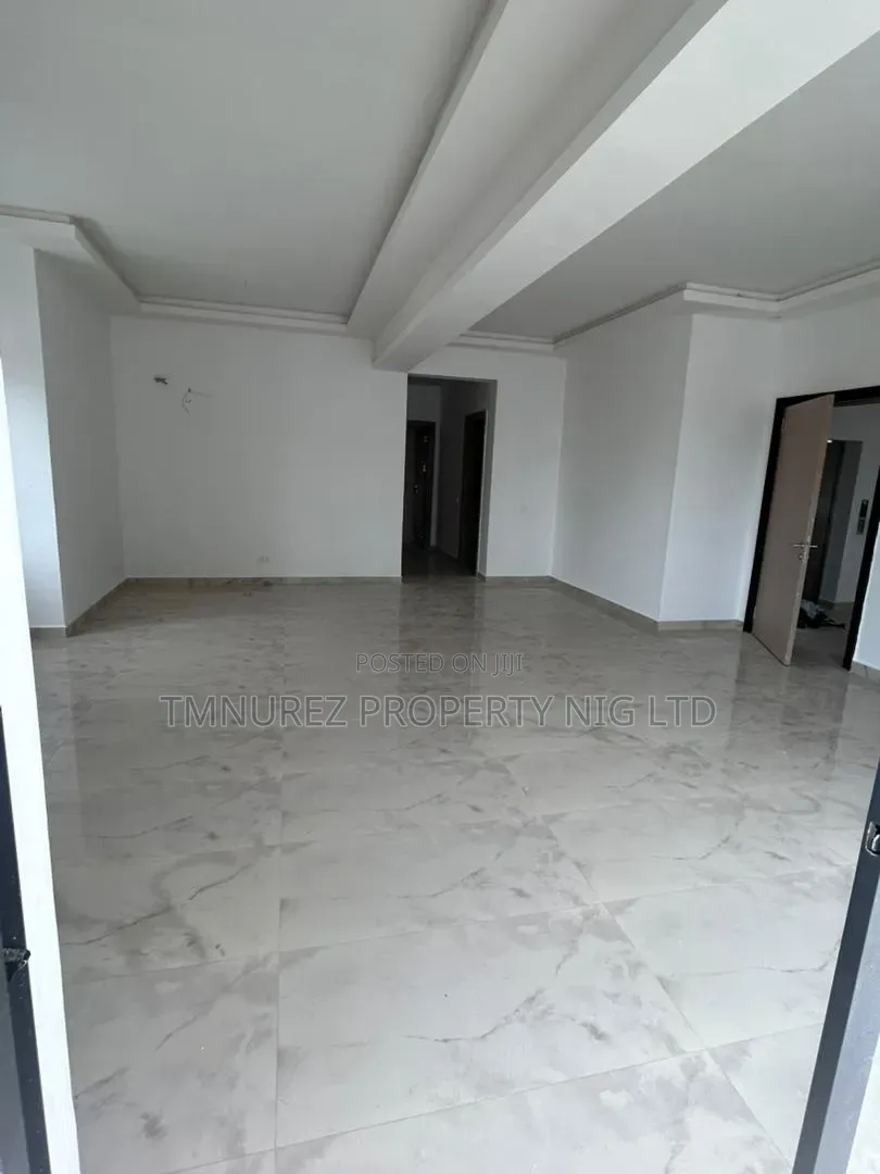 3bdrm Apartment in Lekki Phase 1 for rent in Lekki Phase 1