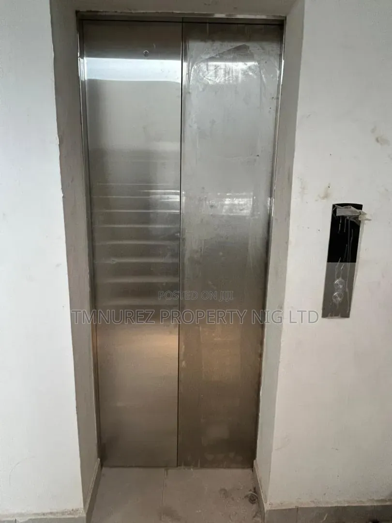 3bdrm Apartment in Lekki Phase 1 for rent in Lekki Phase 1