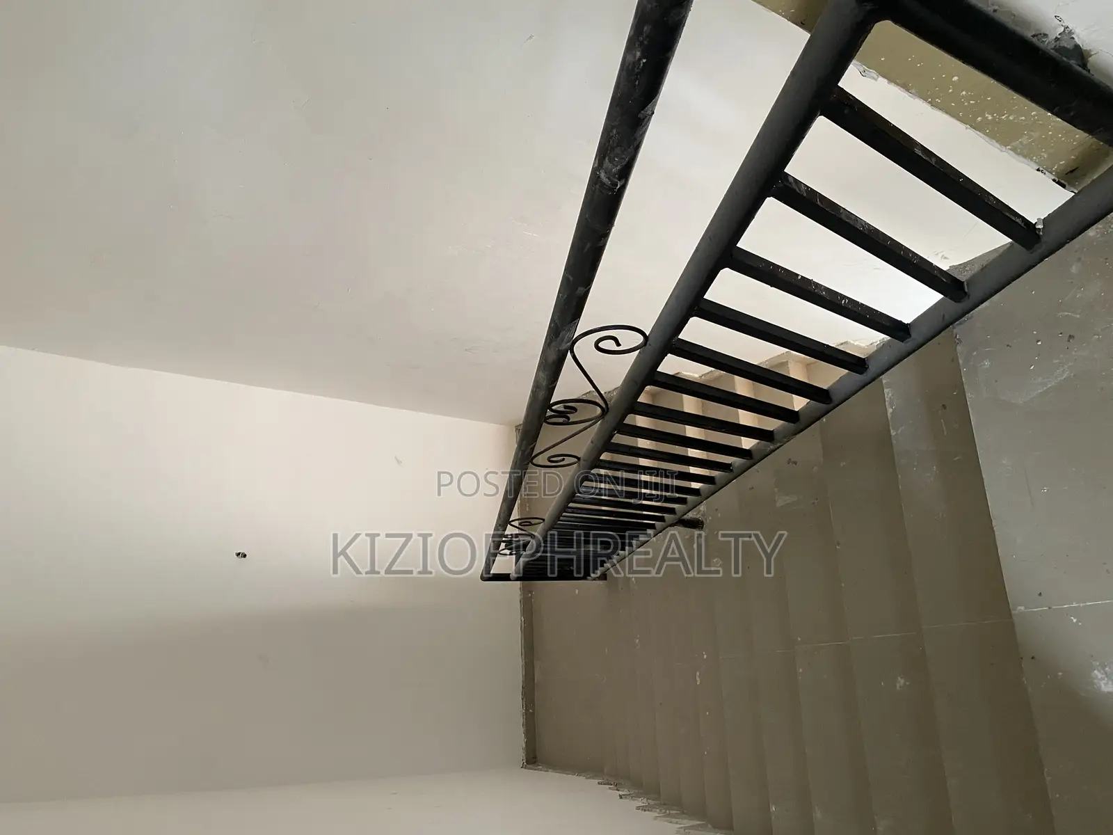 Furnished 1bdrm Block of Flats in Mandela Estate, Obio-Akpor for rent in Obio-Akpor