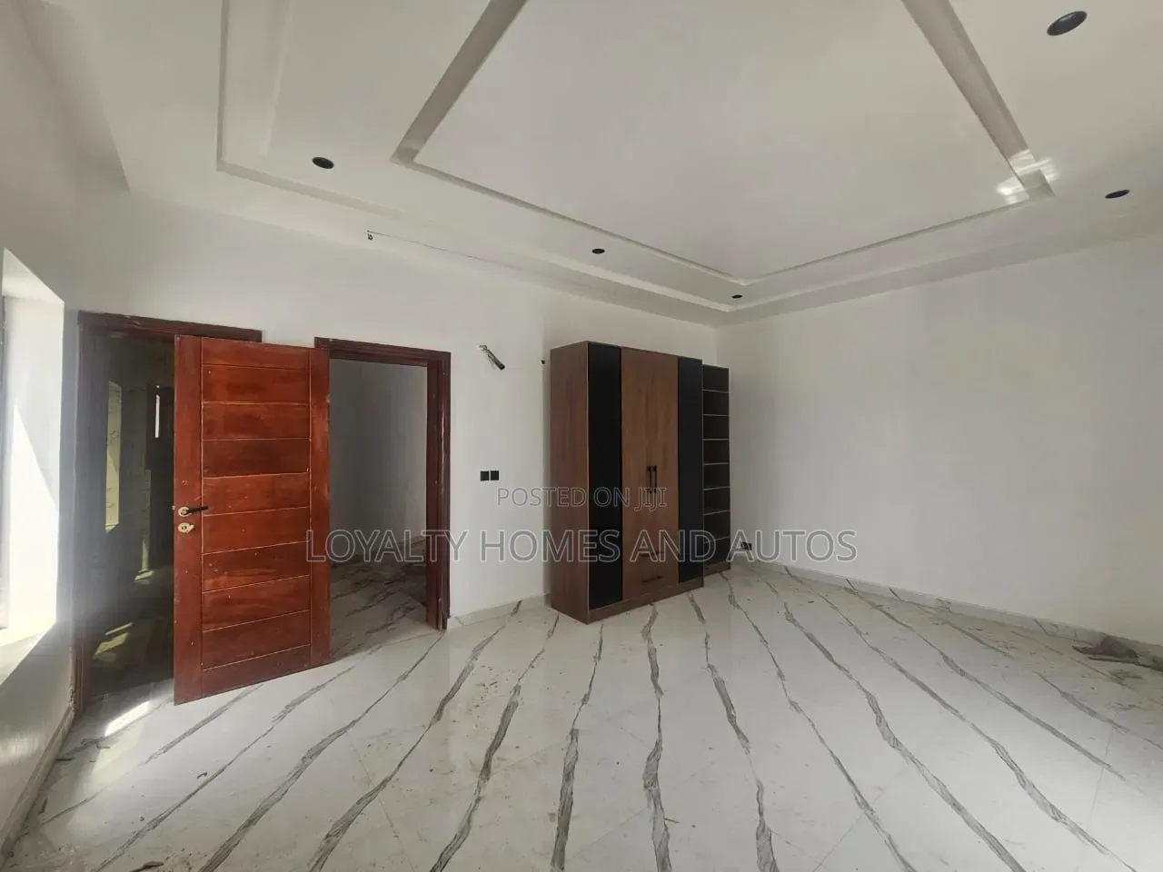 4bdrm Duplex in Parkview Estate for sale in Parkview Estate
