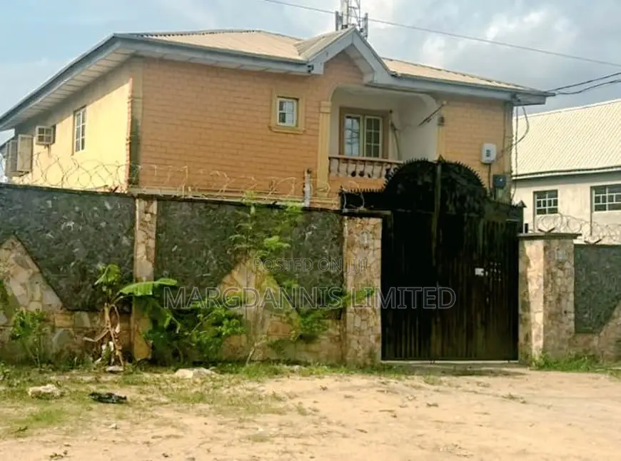4bdrm Block of Flats in Ibeshe for sale in Ibeshe / Ikorodu