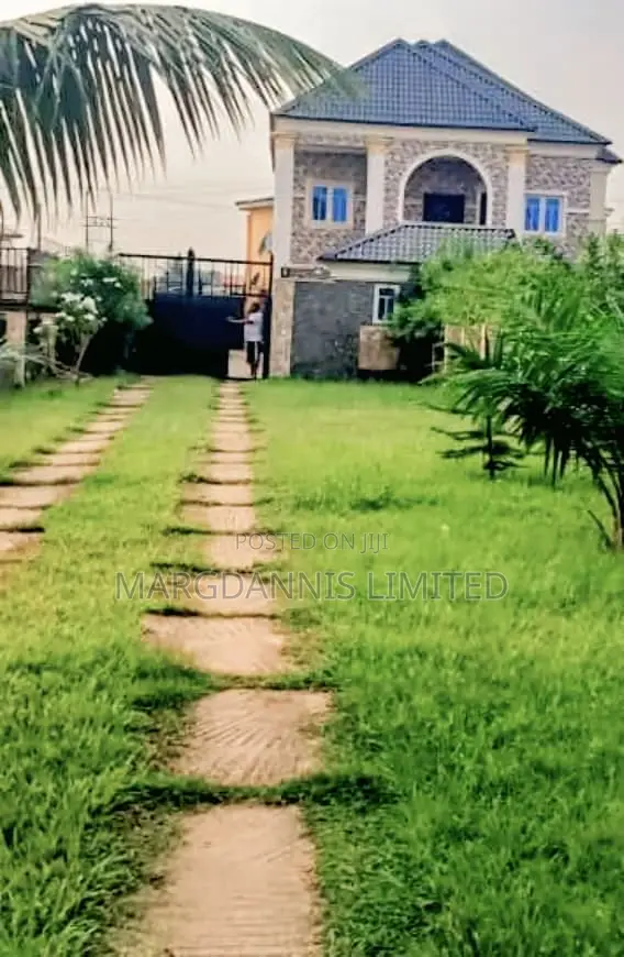 4bdrm Block of Flats in Ibeshe for sale in Ibeshe / Ikorodu