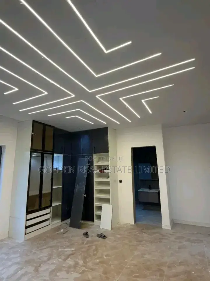 5bdrm Duplex in Asokoro for sale in Asokoro
