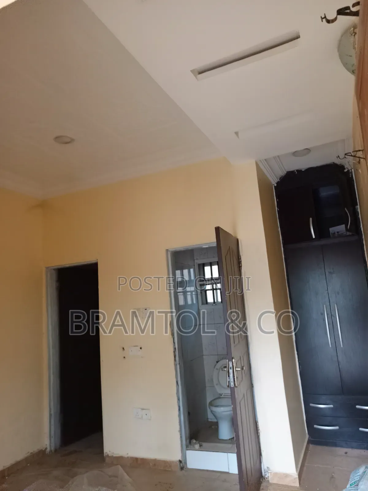 Studio Apartment in Gaduwa Estate for rent in Gaduwa