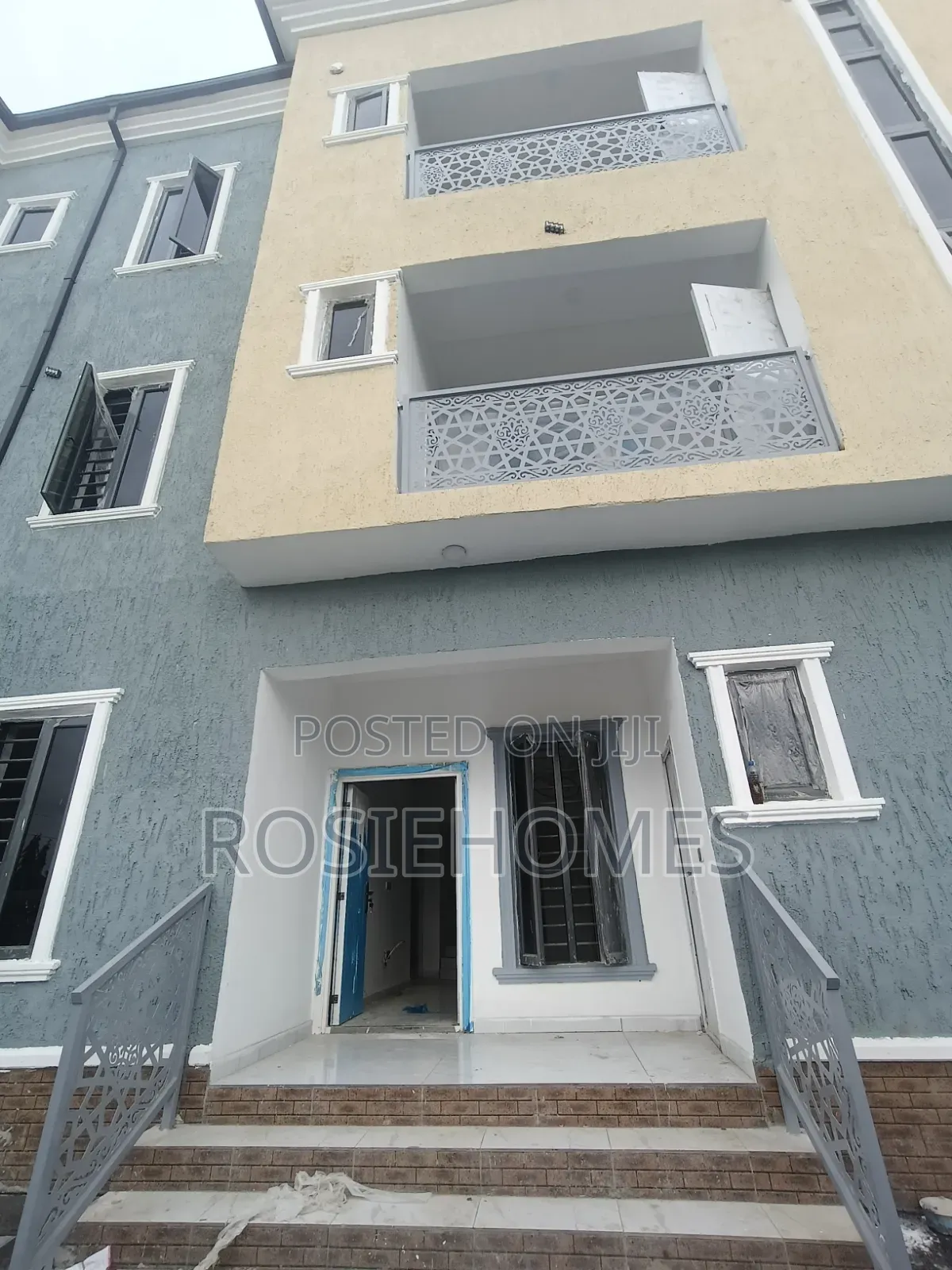 2bdrm Block of Flats in Lights Estate, Lakowe for rent in Lakowe