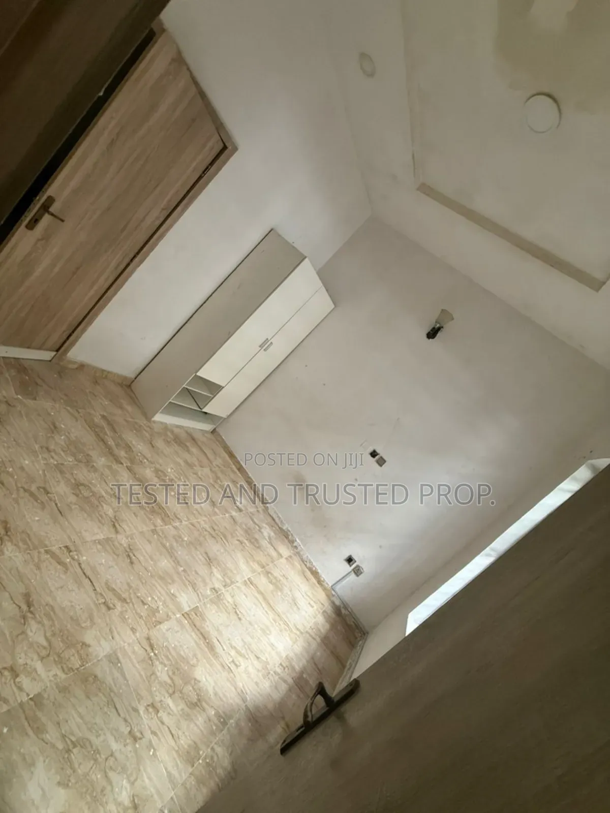 1bdrm Apartment in Orchid, Chevron for rent in Chevron
