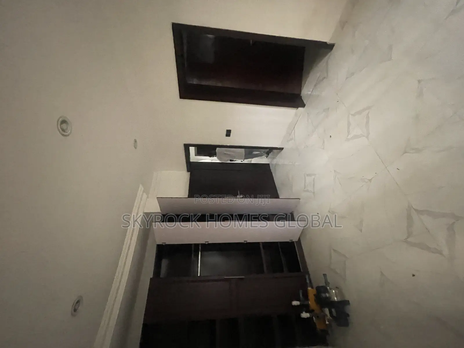3bdrm Bungalow in Ikota for rent in Ikota