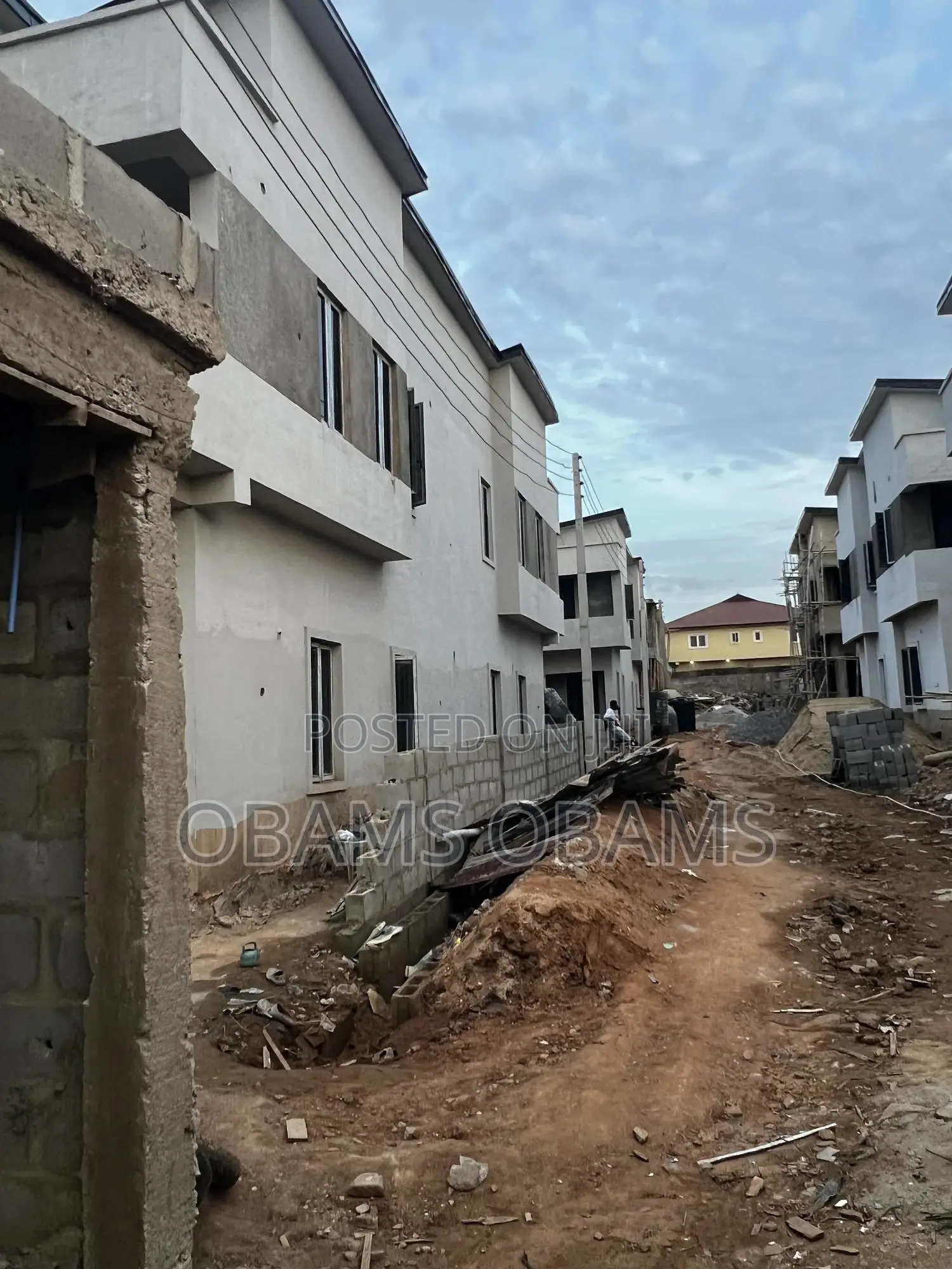 4bdrm Duplex in Budland Court Estate, Ojodu for sale in Ojodu