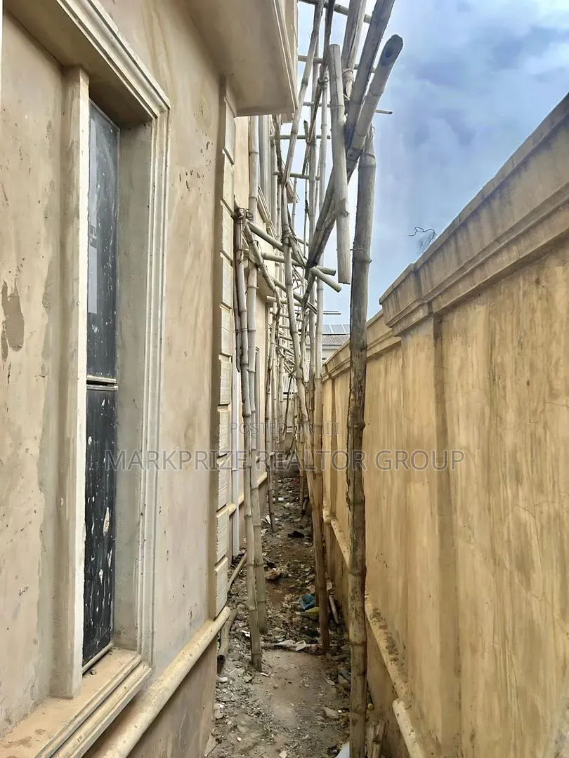 3bdrm Duplex in Igando Lagos for sale in Igando / Ikotun/Igando