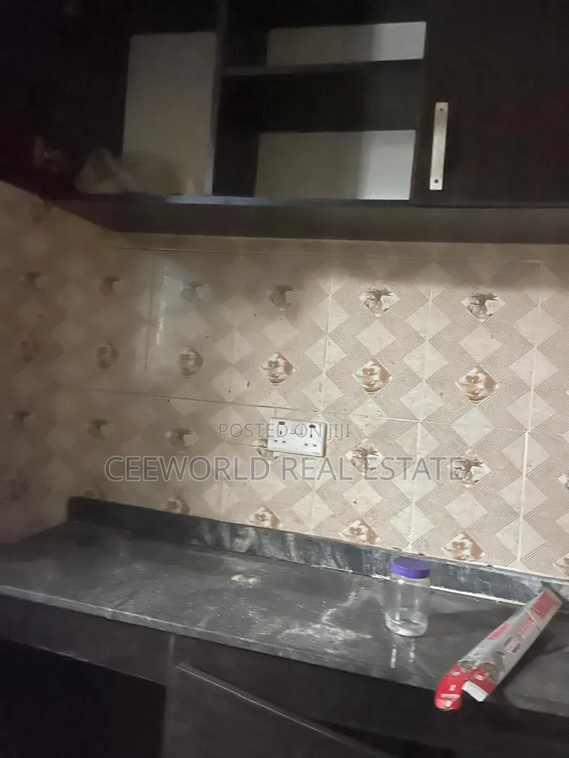 1bdrm Apartment in Elewuro  Estate for rent in Akobo