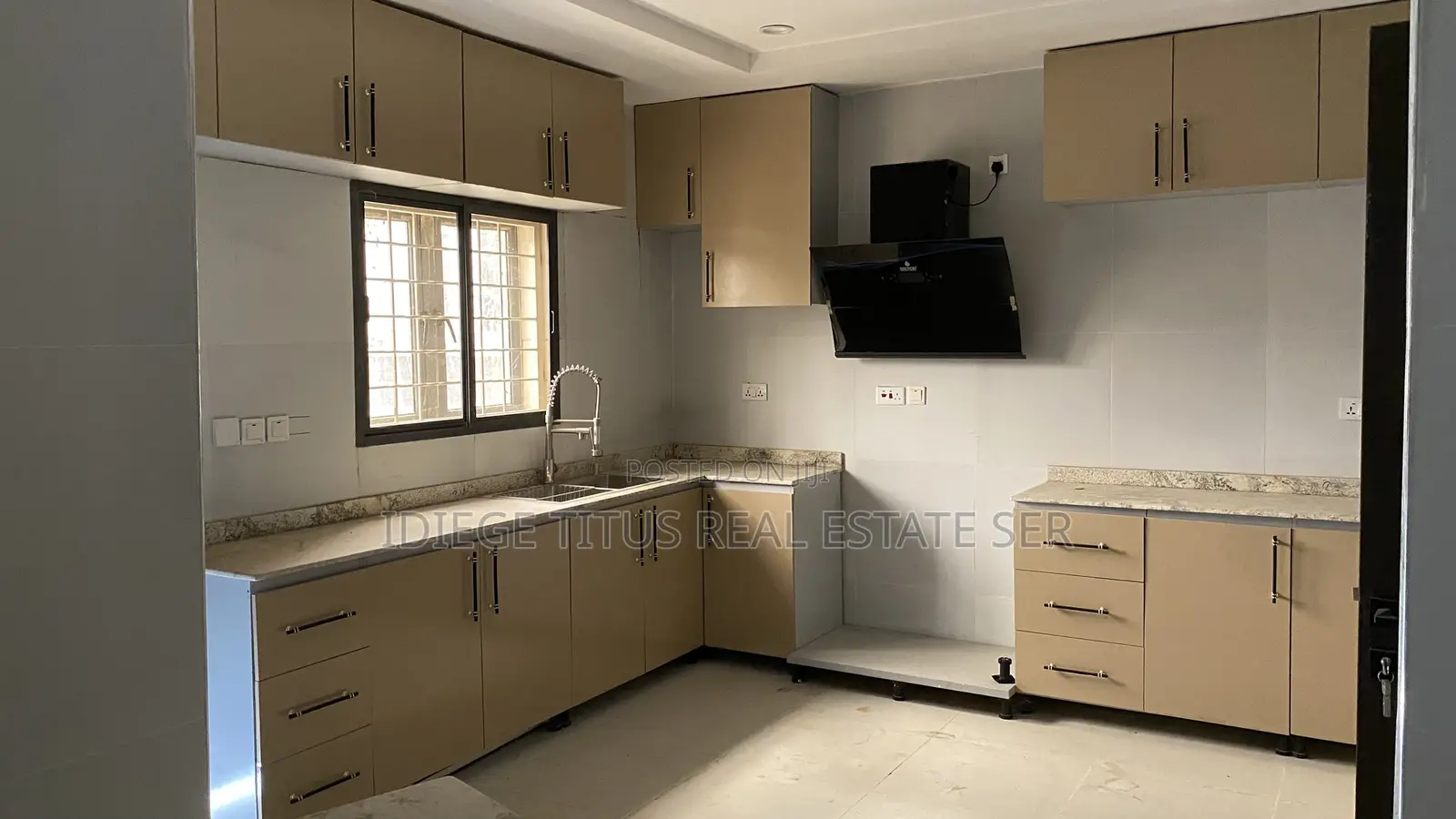5bdrm Duplex in Tarred Road, Katampe (Main) for rent in Katampe (Main)