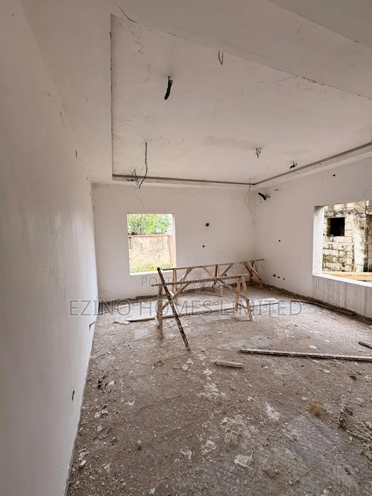 4bdrm Bungalow in Mini Estate, Lekki Phase 1 for sale in Lekki Phase 1