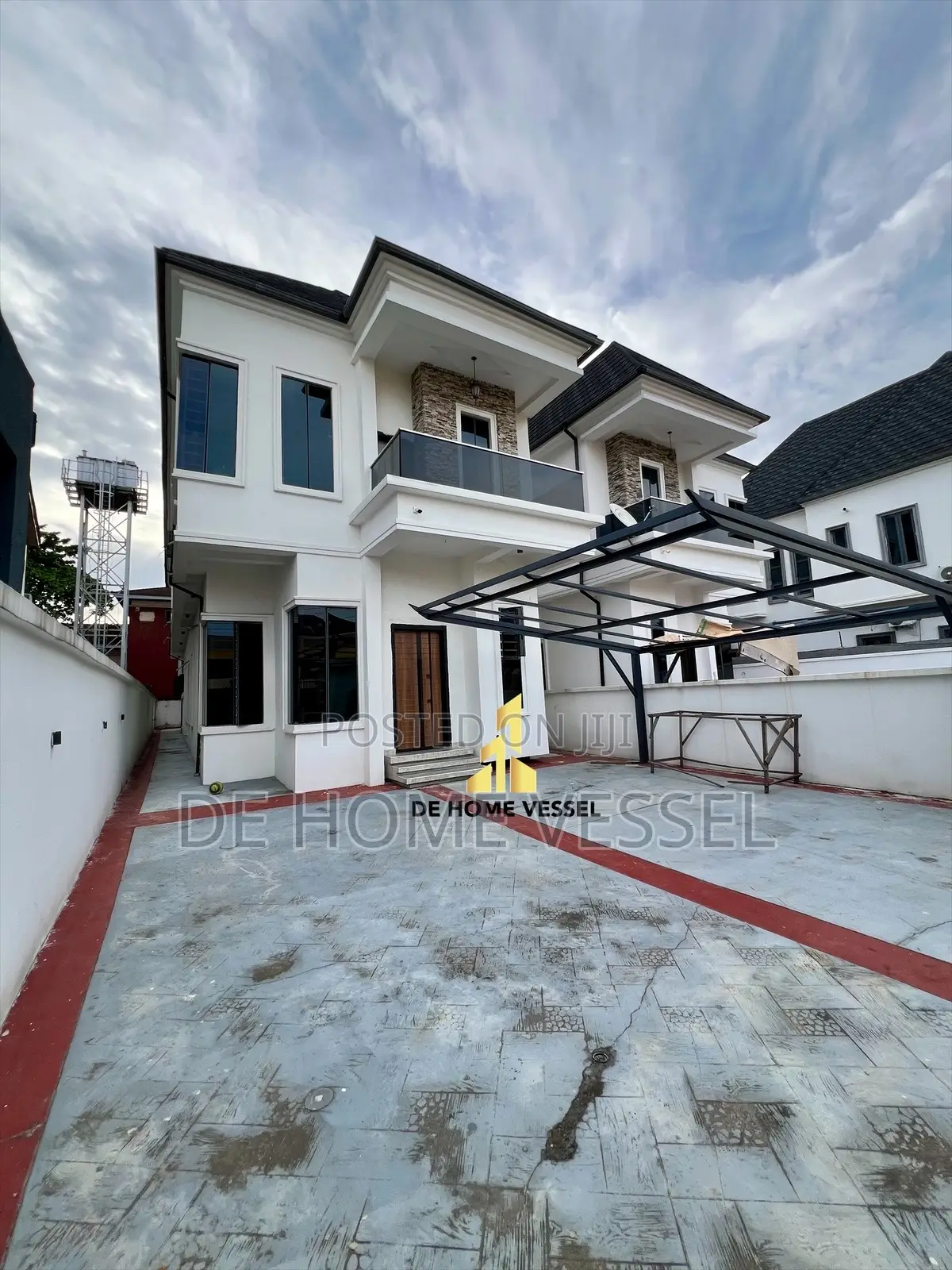 5bdrm Duplex in Osapa london for sale in Osapa london