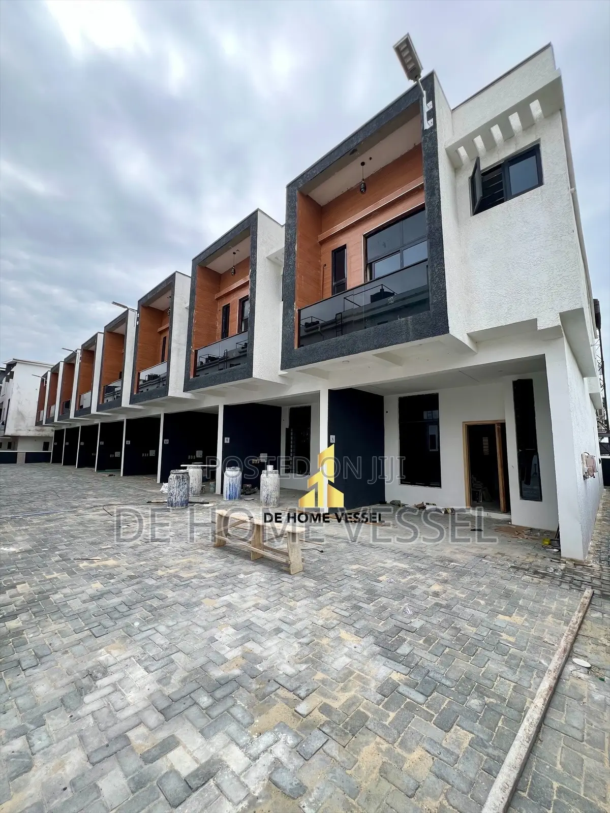 3bdrm Townhouse/Terrace in Ajah for sale in Ajah