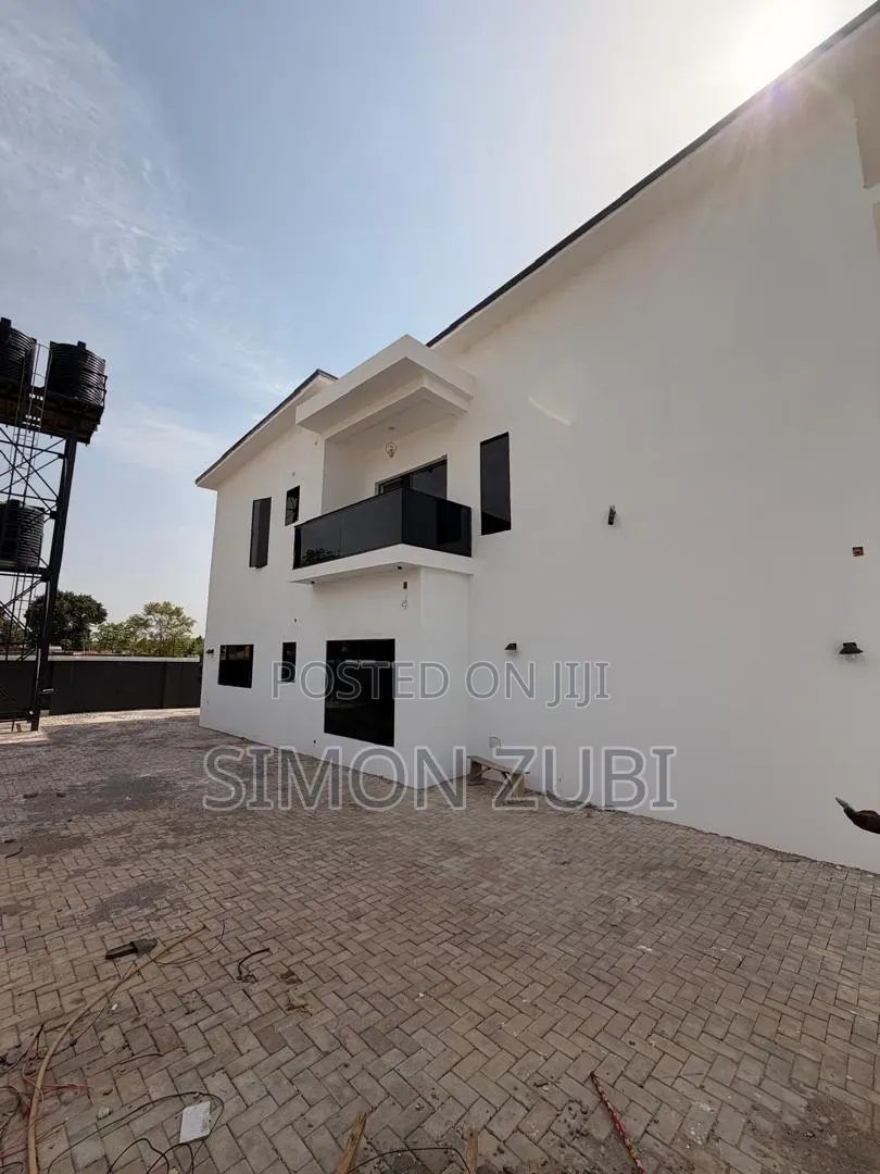 4bdrm Duplex in Off Suncity, Kaura for sale in Kaura