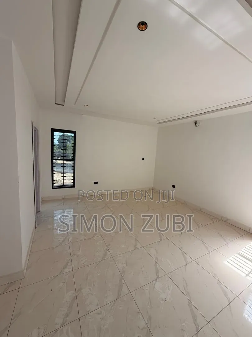 4bdrm Duplex in Off Suncity, Kaura for sale in Kaura