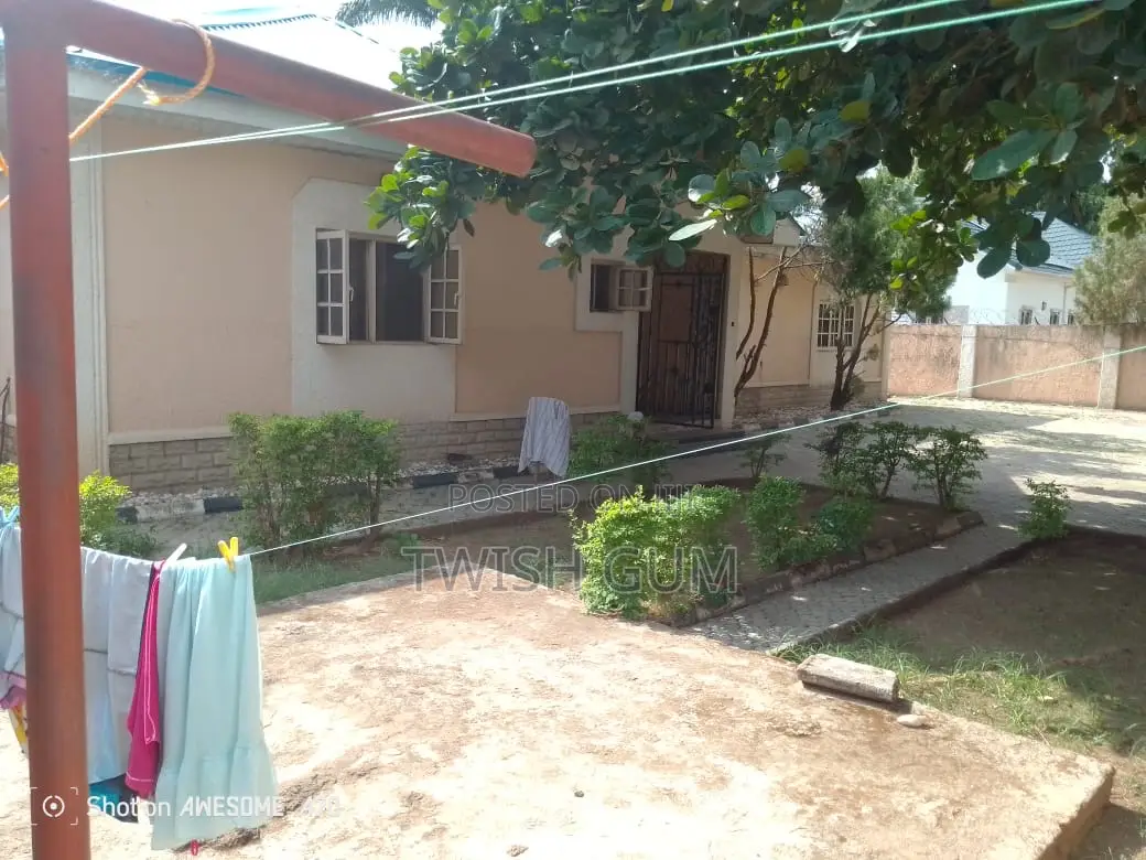 3bdrm Bungalow in Sun City Abuja, Lokogoma for sale in Lokogoma