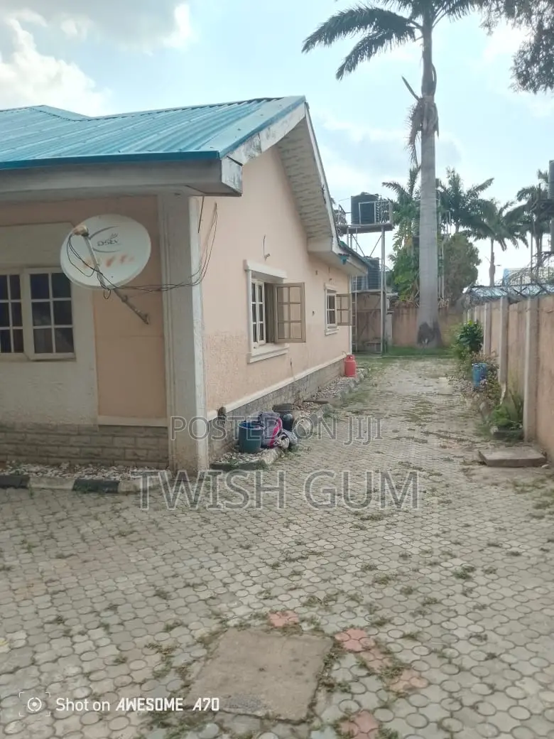 3bdrm Bungalow in Sun City Abuja, Lokogoma for sale in Lokogoma