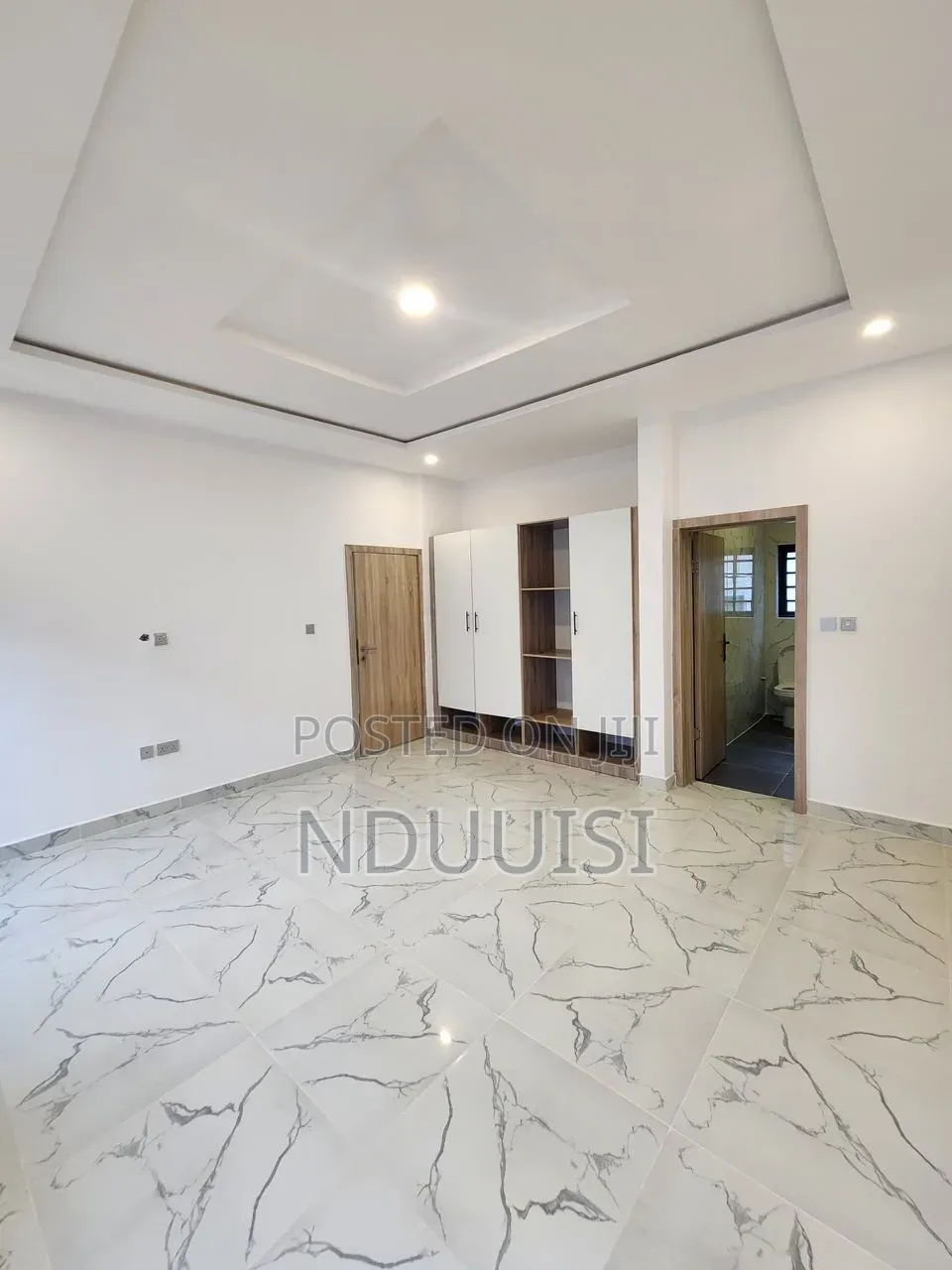 4bdrm Townhouse / Terrace in Off Palace Road, Victoria Island Extension in Victoria Island Extension
