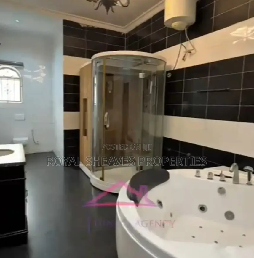 6bdrm Duplex in Trans Amadi for sale in Trans Amadi