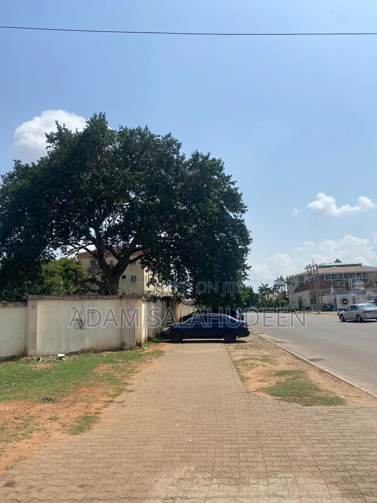 1 Hectare Commercial Plot Available for Sale in Jabi
