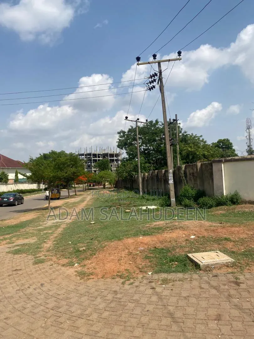 1 Hectare Commercial Plot Available for Sale in Jabi