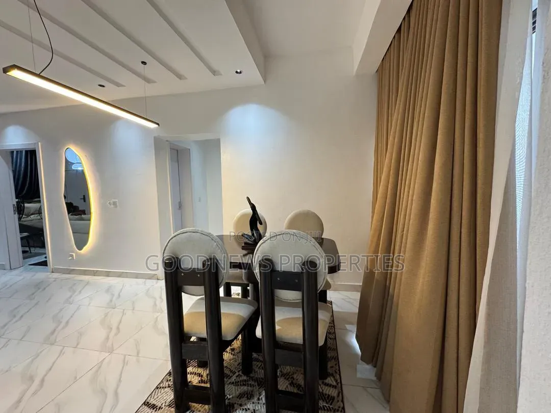 Luxury 2bedroom Shortlet Apartment in Prime Location at Ikota in Ikota