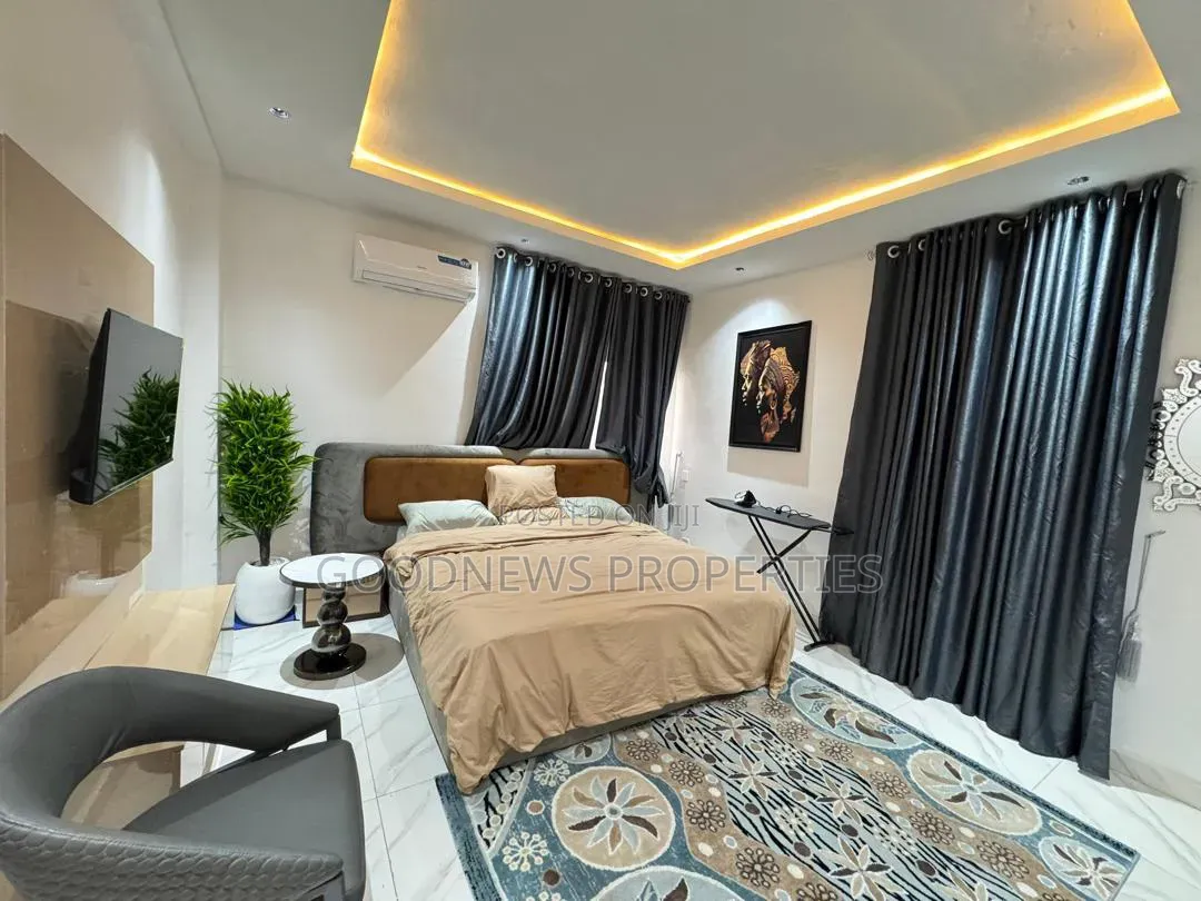 Luxury 2bedroom Shortlet Apartment in Prime Location at Ikota in Ikota