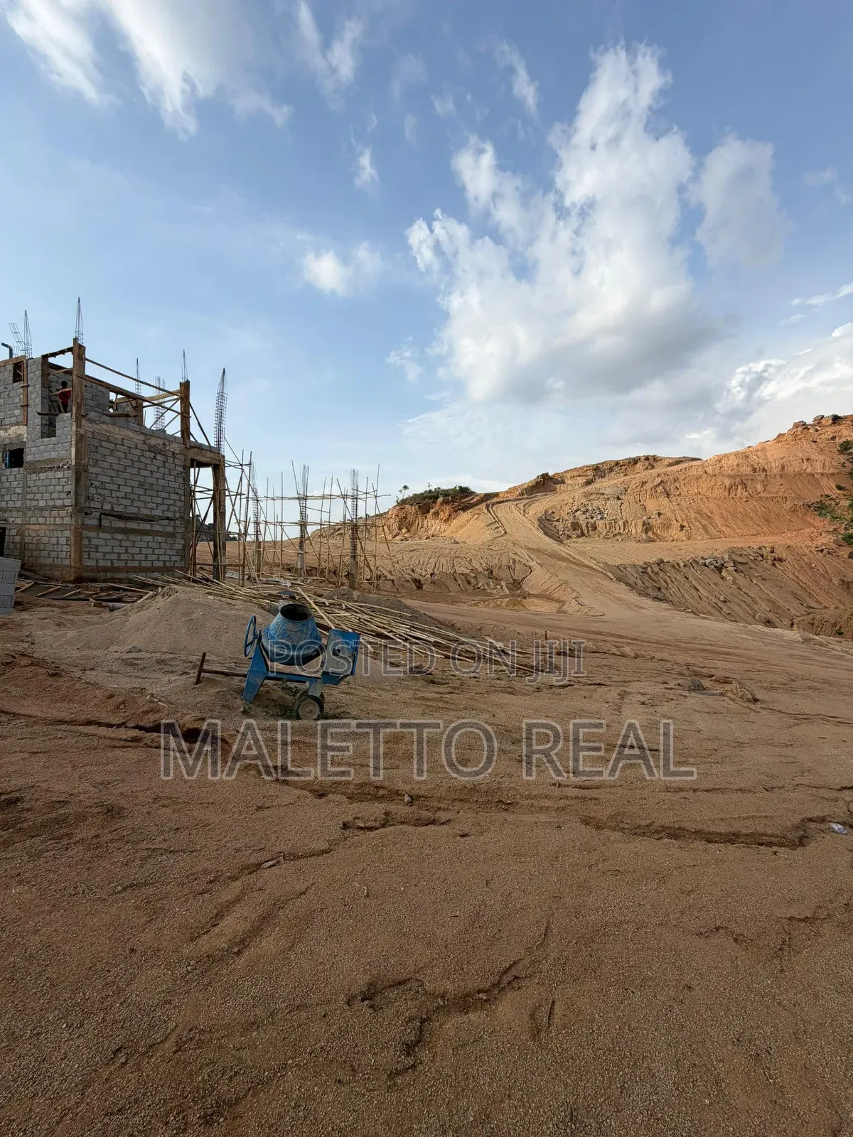 Distress Sale in Katampe Extension