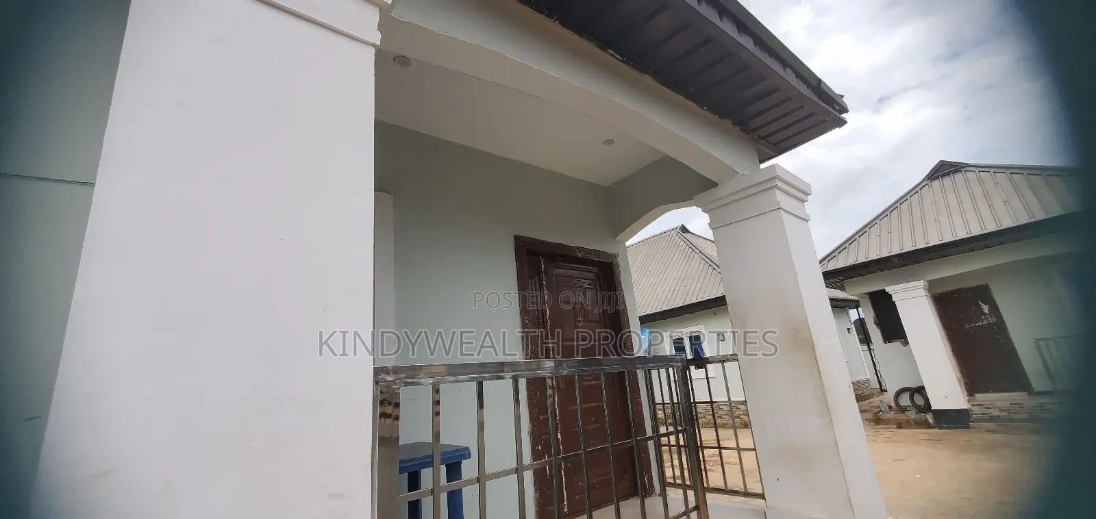 2bdrm Apartment in Obasohan Estate Off, Ikpoba-Okha for sale in Ikpoba-Okha